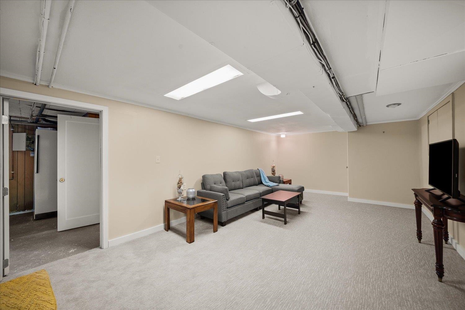 Spokane, Washington, 99203, United States, 3 Bedrooms Bedrooms, ,2 BathroomsBathrooms,Residential,For Sale,1955587