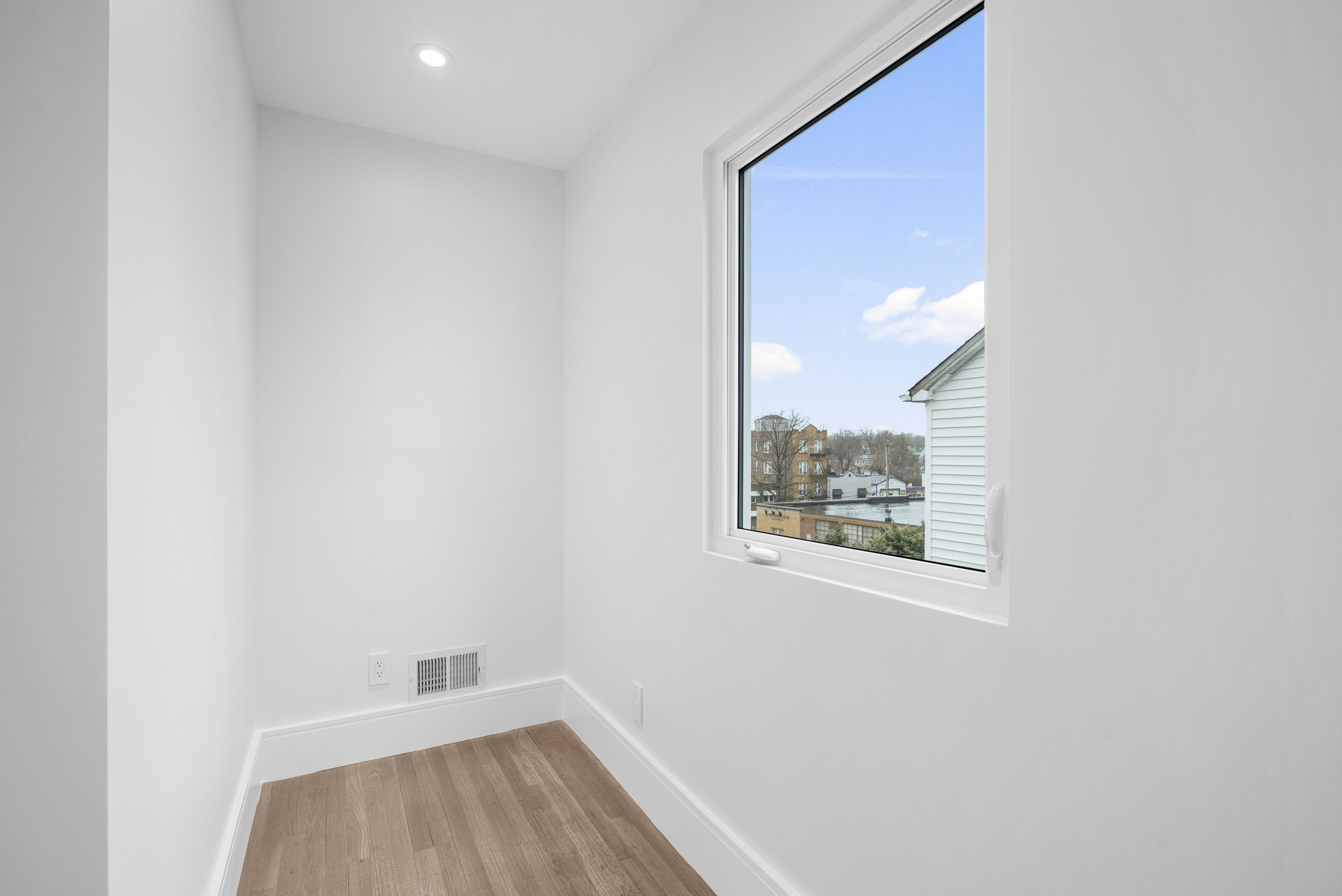  Classic Colonial in the Village of Pelham - 物件實景