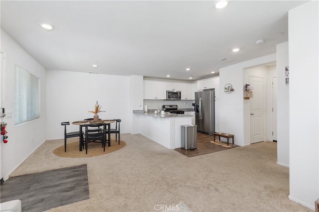 Murrieta, California, 92563, United States, 3 Bedrooms Bedrooms, ,3 BathroomsBathrooms,Residential,For Sale,1946900