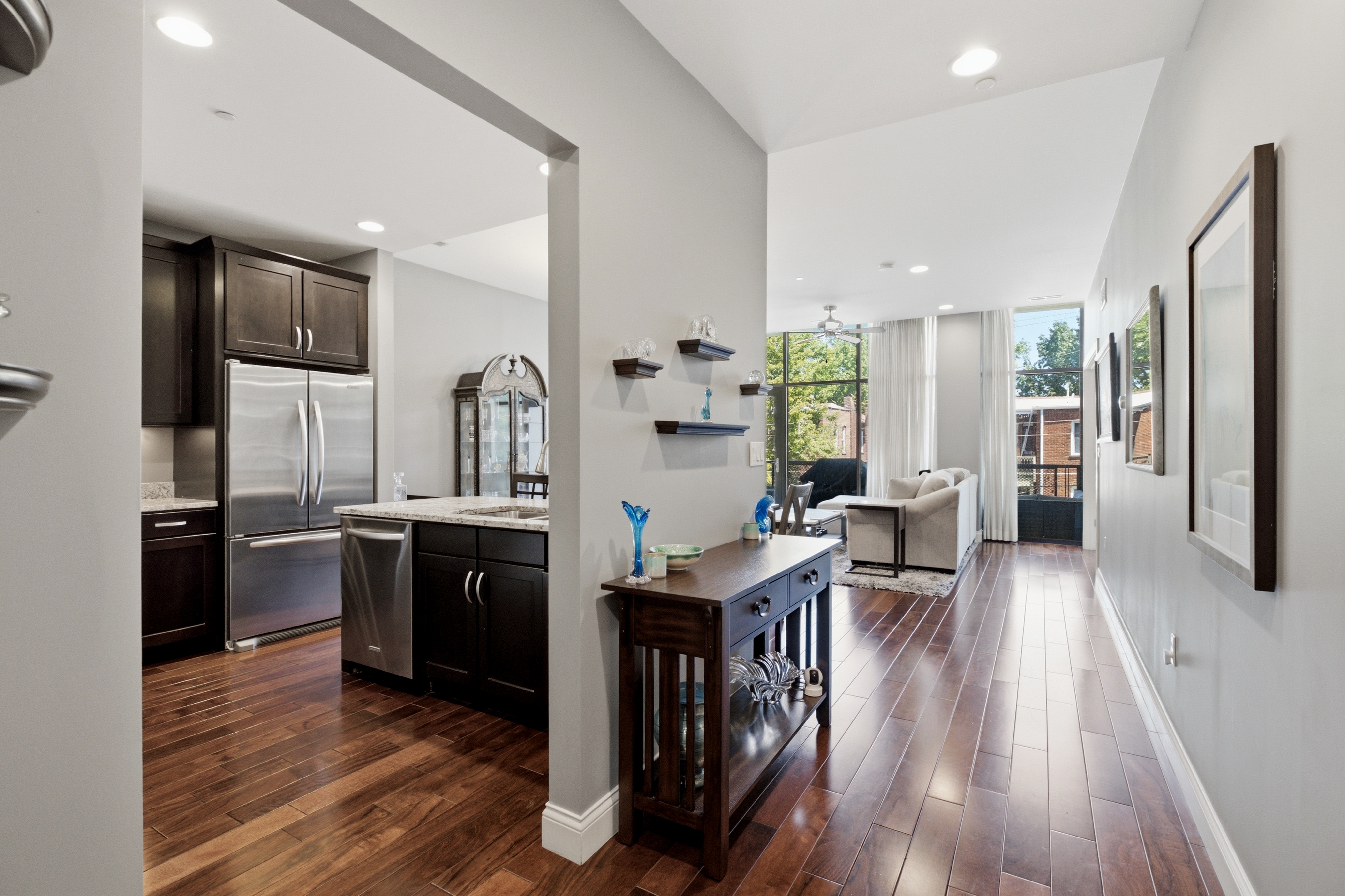  Sophisticated luxury living in the heart of Clayton. - 物件實景