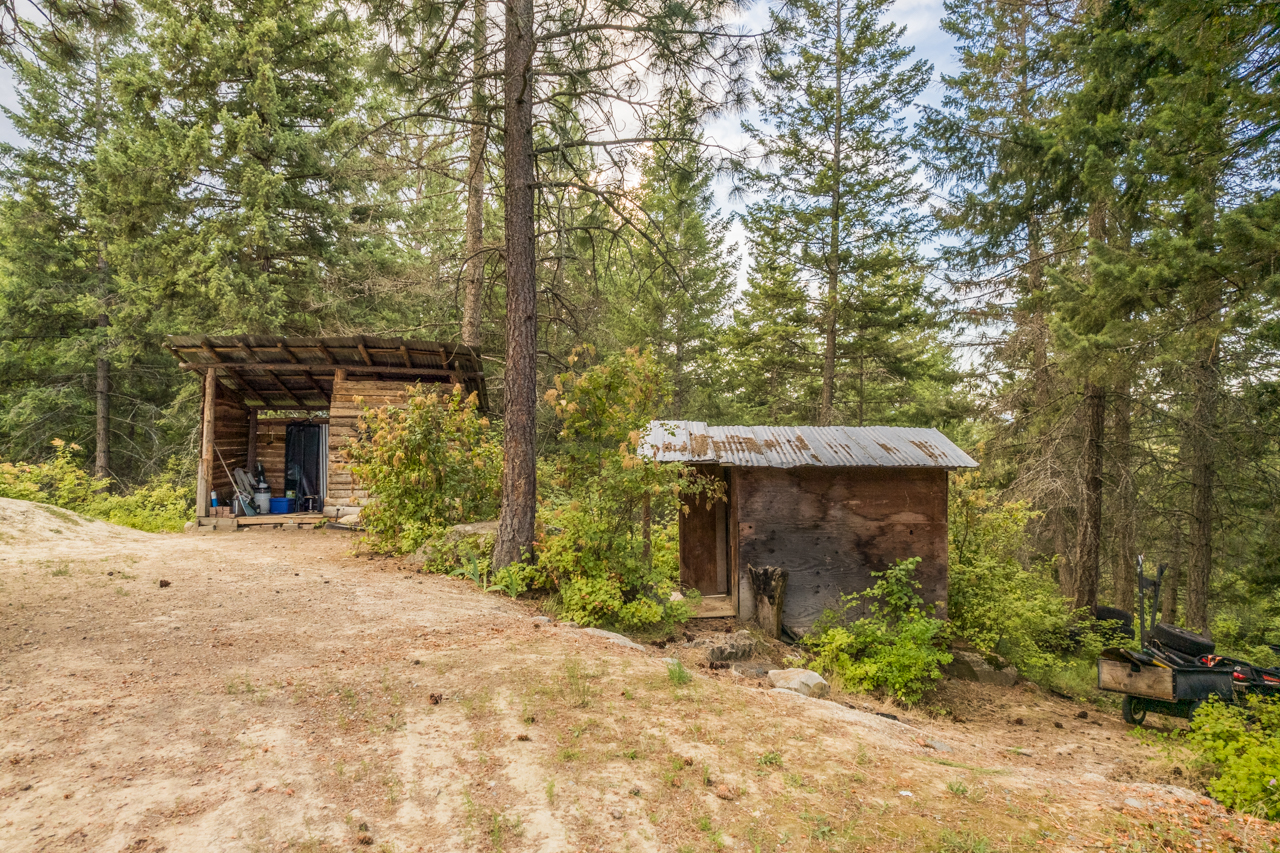 Bonners Ferry, Idaho, 83805, United States, 5 Bedrooms Bedrooms, ,3 BathroomsBathrooms,Residential,For Sale,1942969