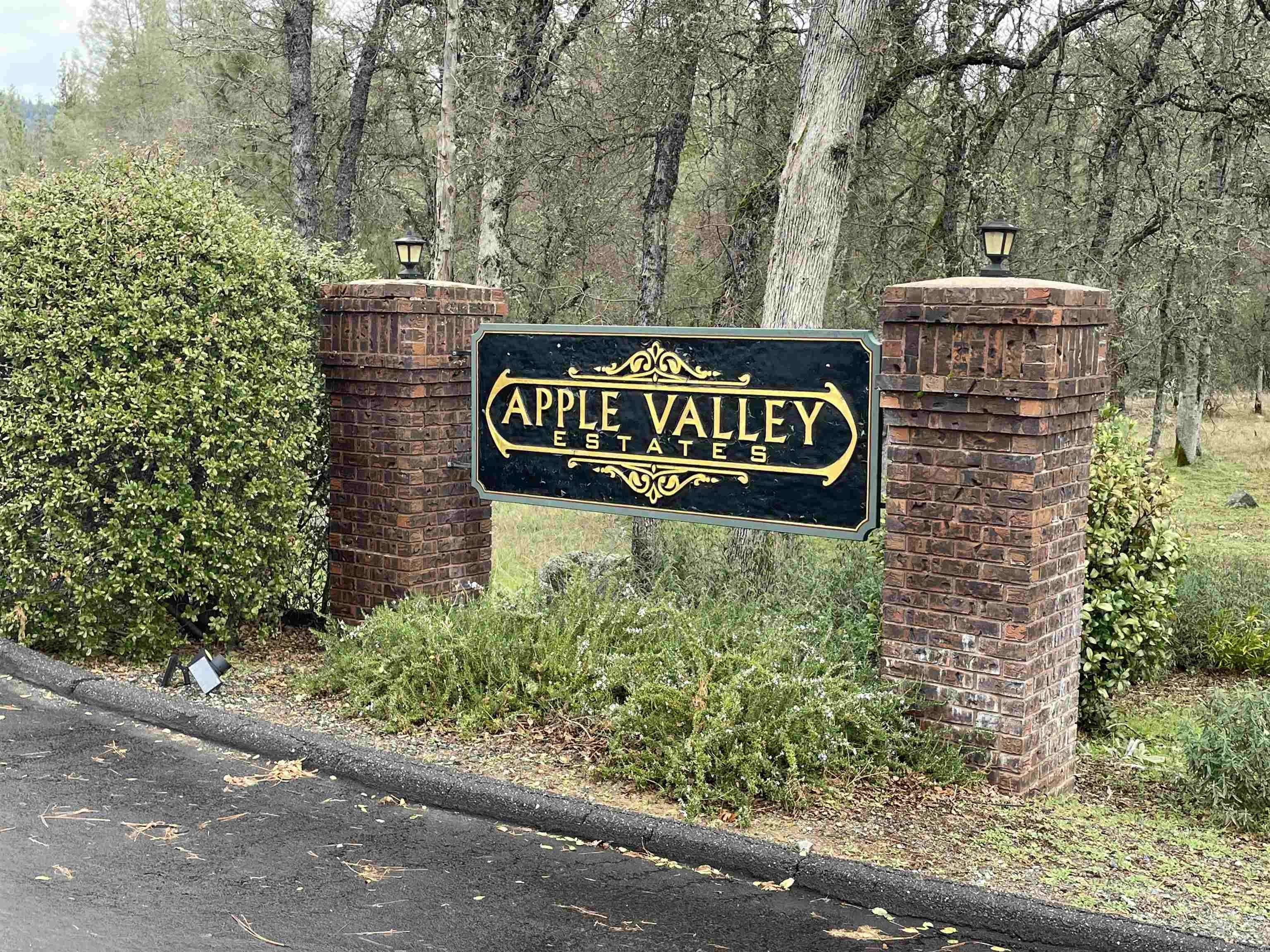 Sonora, California, 95370, United States, 4 Bedrooms Bedrooms, ,3 BathroomsBathrooms,Residential,For Sale,2008617