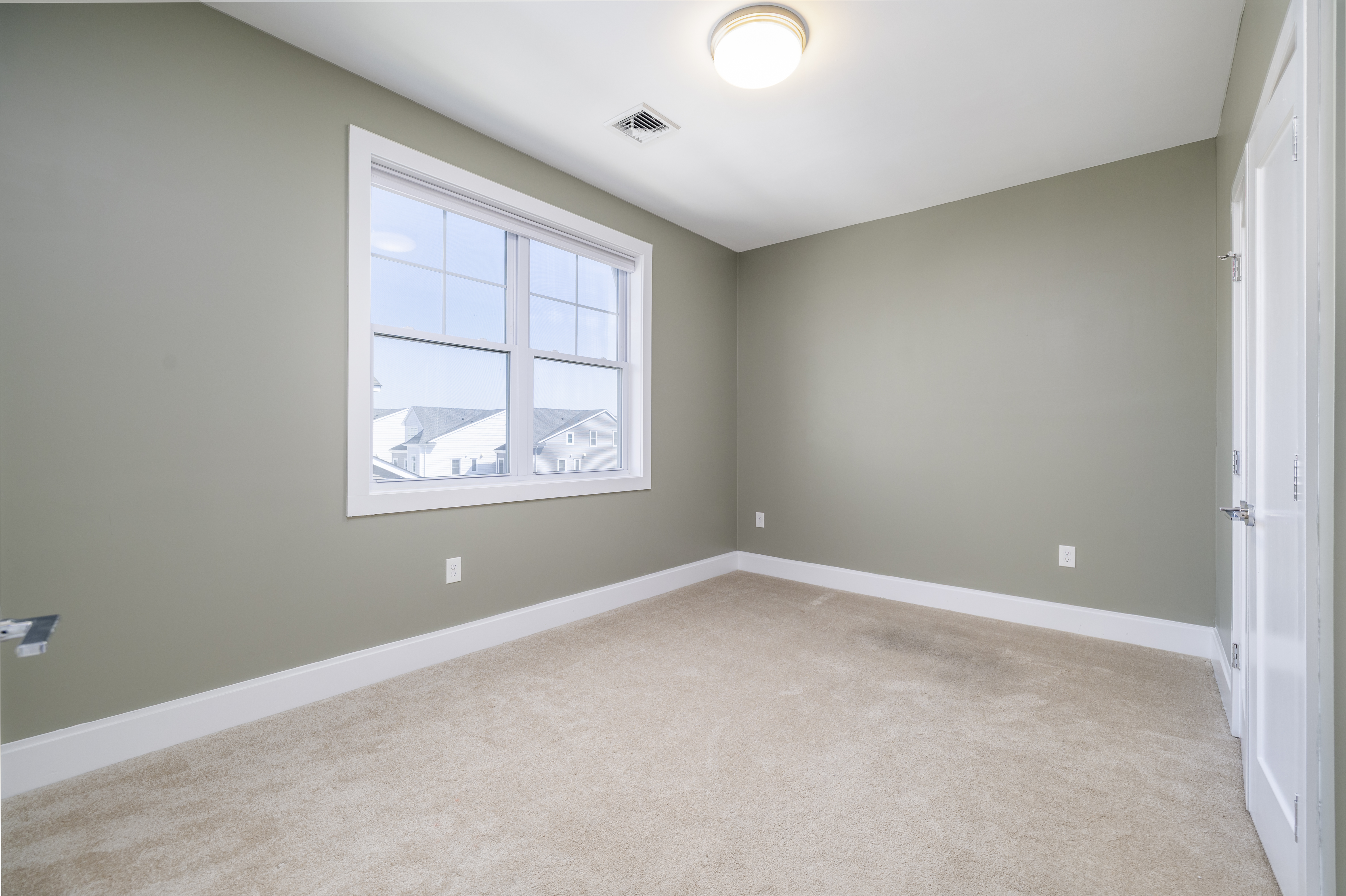  631 Marina Pointe Drive, East Rockaway, NY, 11518 - 物件實景