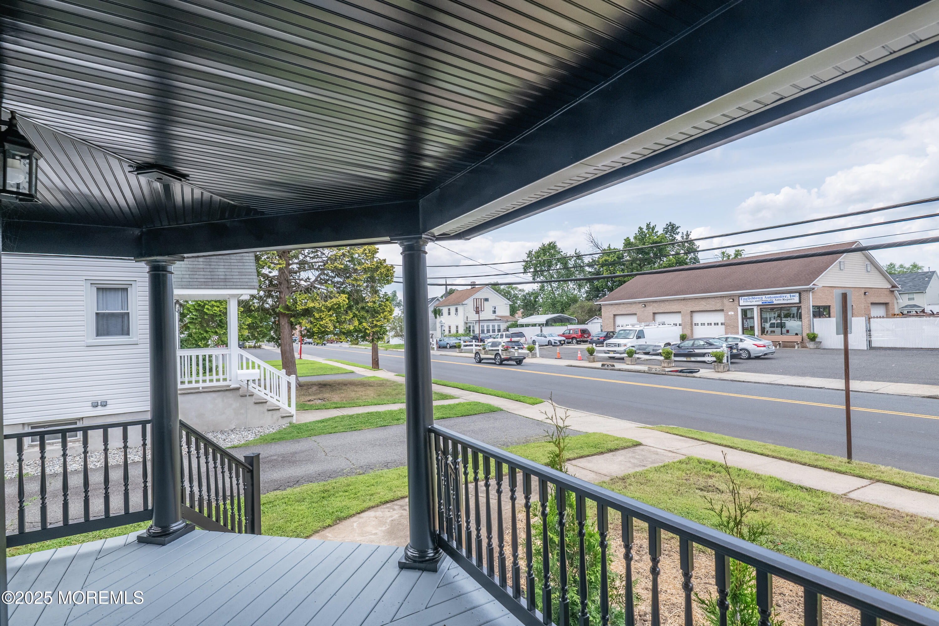Englishtown, New Jersey, 07726, United States, 6 Bedrooms Bedrooms, ,4 BathroomsBathrooms,Residential,For Sale,1908199