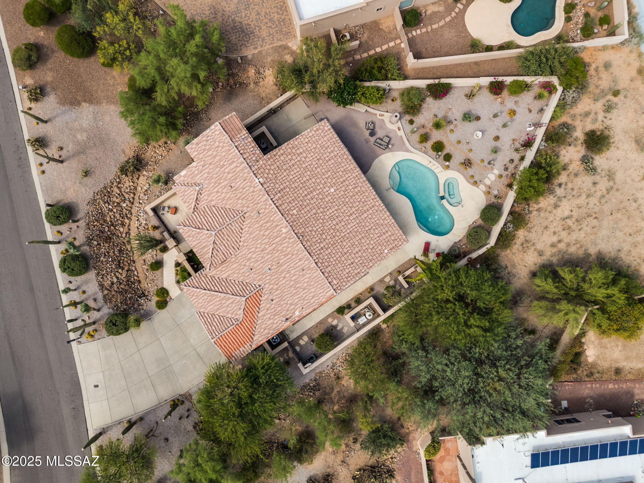 Oro Valley, Arizona, 85755, United States, 3 Bedrooms Bedrooms, ,2 BathroomsBathrooms,Residential,For Sale,1919656