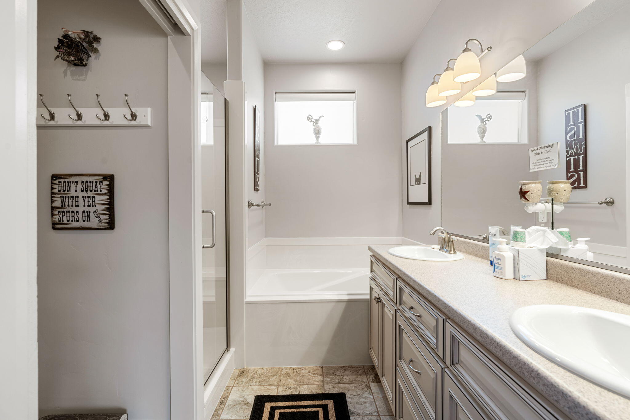 Cedar City, Utah, 84720, United States, 3 Bedrooms Bedrooms, ,3 BathroomsBathrooms,Residential,For Sale,1971252