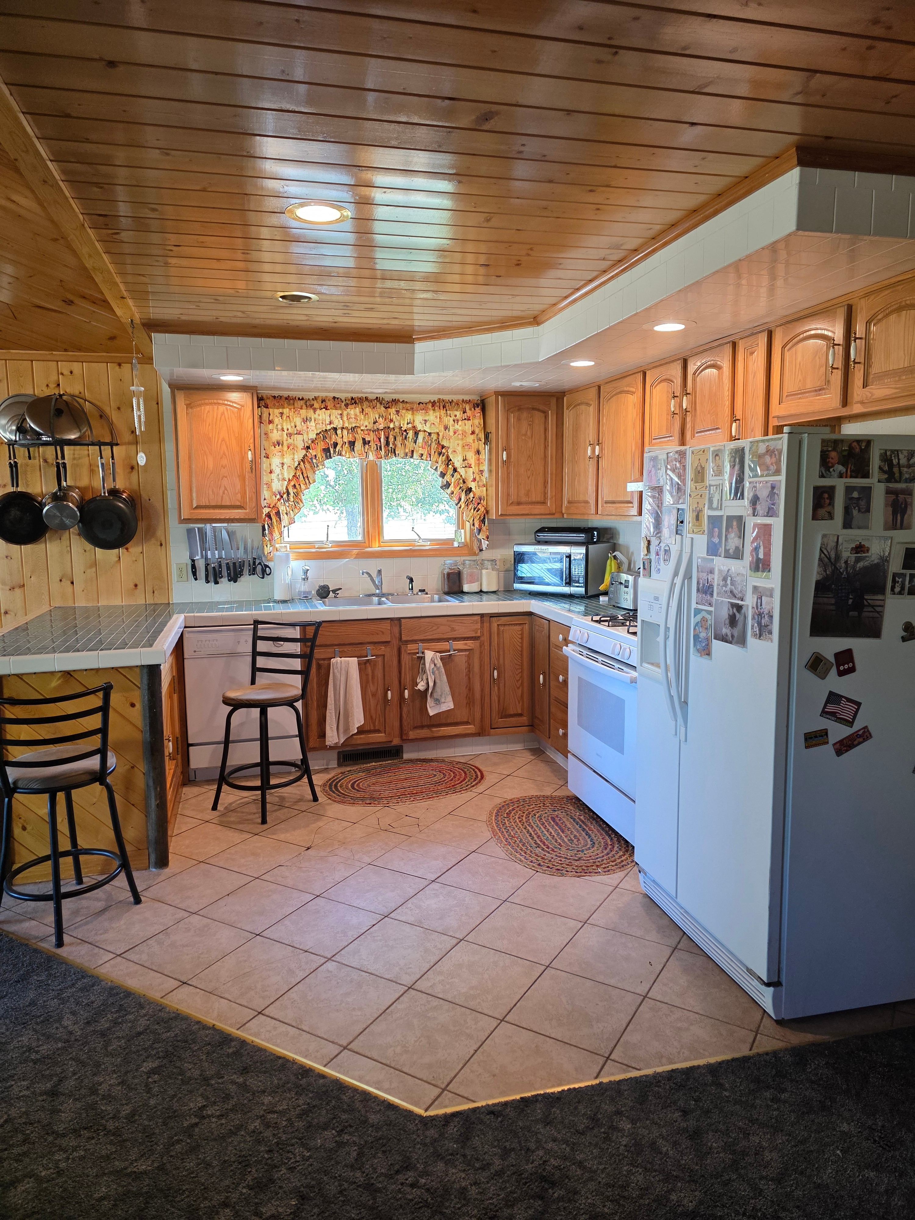 Twin Bridges, Montana, 59754, United States, 3 Bedrooms Bedrooms, ,3 BathroomsBathrooms,Residential,For Sale,1921256