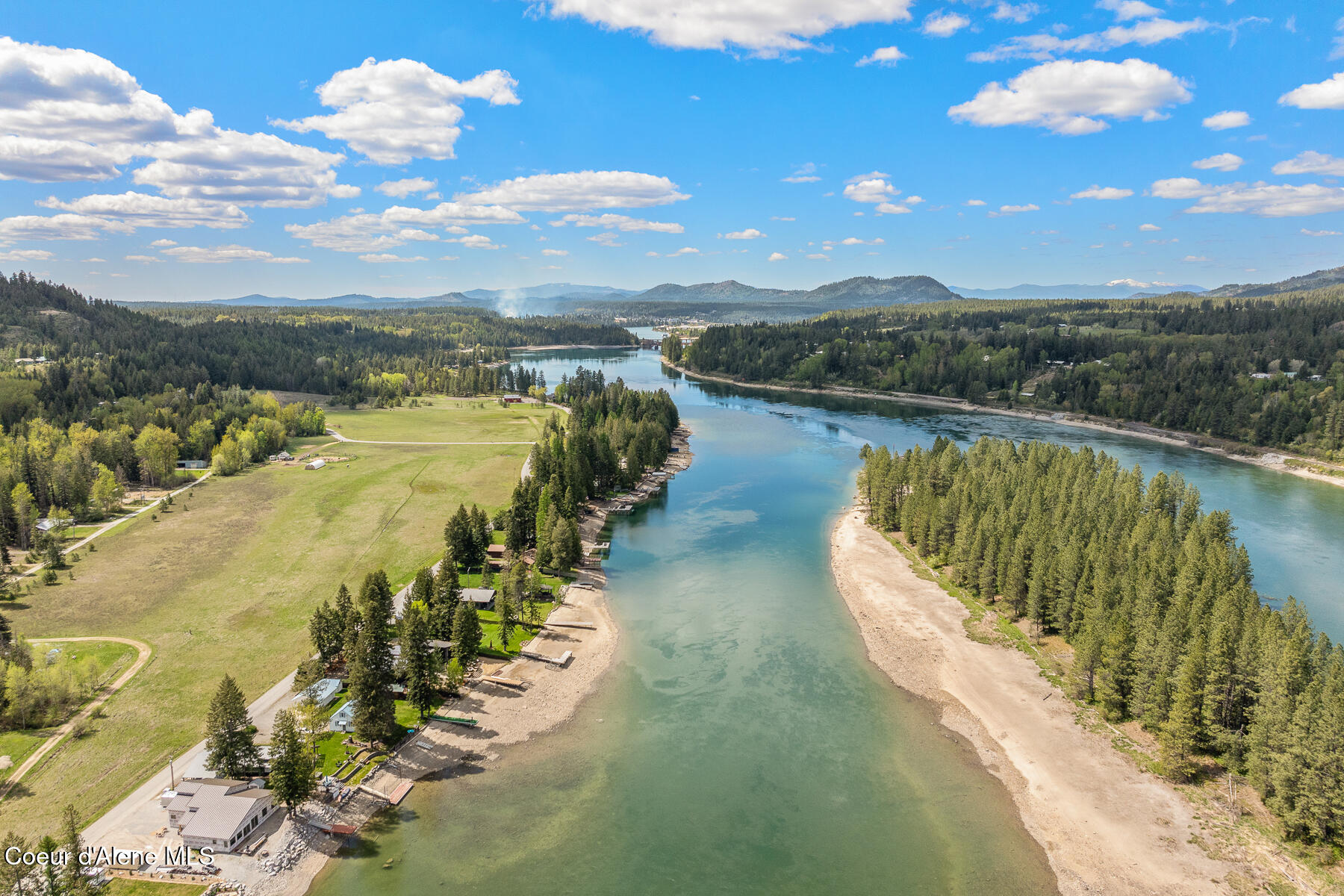 Priest River, Idaho, 83856, United States, 2 Bedrooms Bedrooms, ,2 BathroomsBathrooms,Residential,For Sale,1798320
