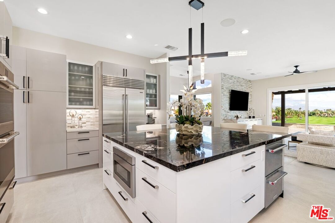 Palm Desert, California, 92211, United States, 3 Bedrooms Bedrooms, ,4 BathroomsBathrooms,Residential,For Sale,1997361