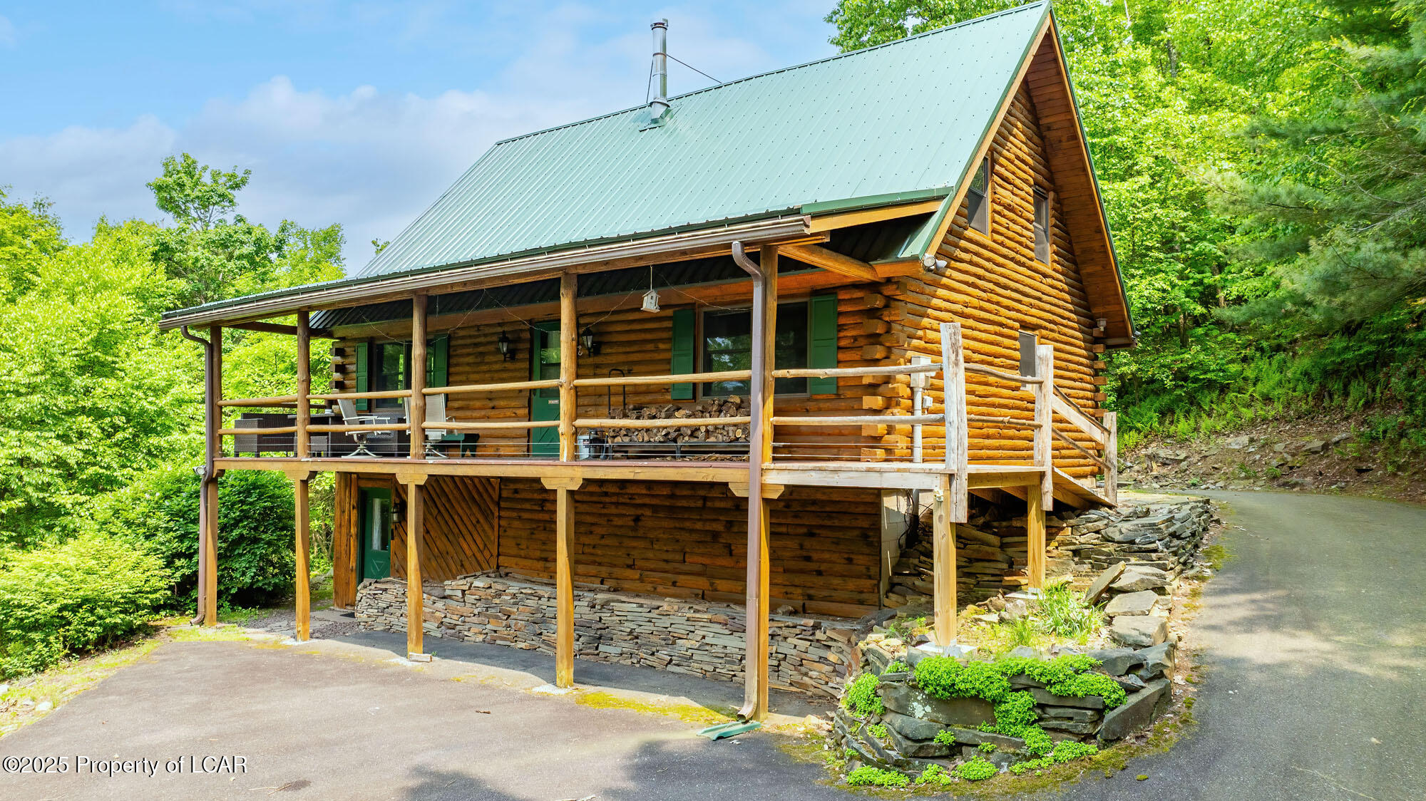 Nescopeck, Pennsylvania, 18635, United States, 3 Bedrooms Bedrooms, ,2 BathroomsBathrooms,Residential,For Sale,1848603