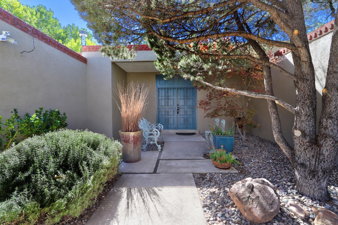 Albuquerque, New Mexico, 87109, United States, 3 Bedrooms Bedrooms, ,2 BathroomsBathrooms,Residential,For Sale,1970337