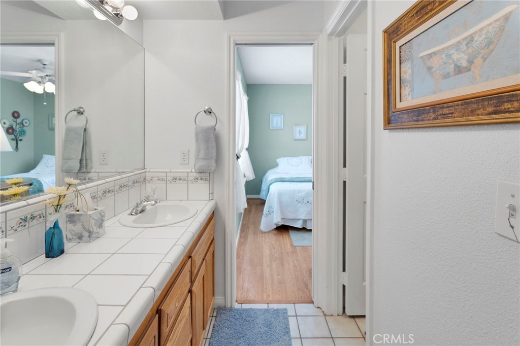 Apple Valley, California, 92307, United States, 4 Bedrooms Bedrooms, ,4 BathroomsBathrooms,Residential,For Sale,1992850