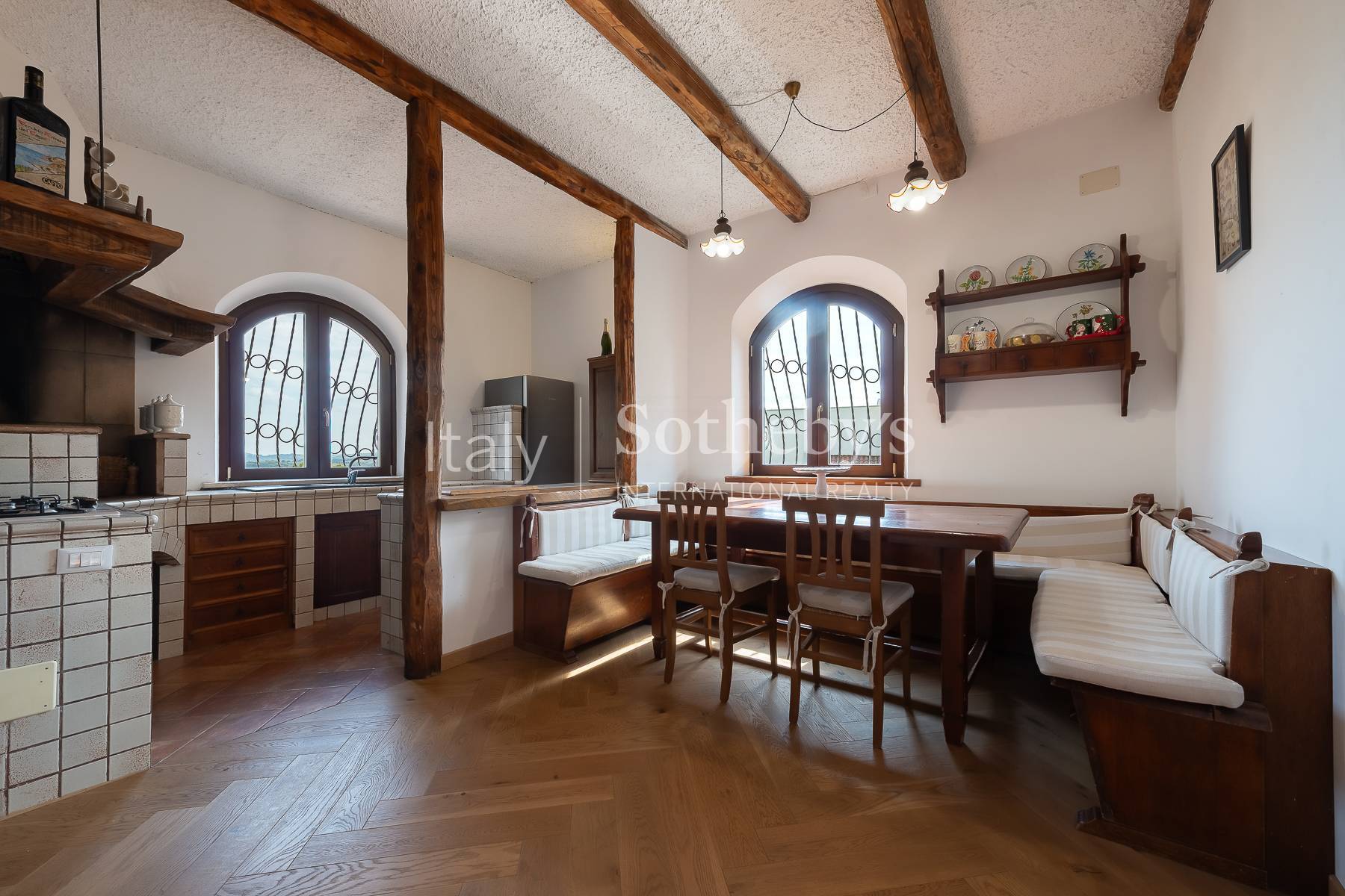  Elegant Villa with Private Park in Trevignano Romano - 物件實景
