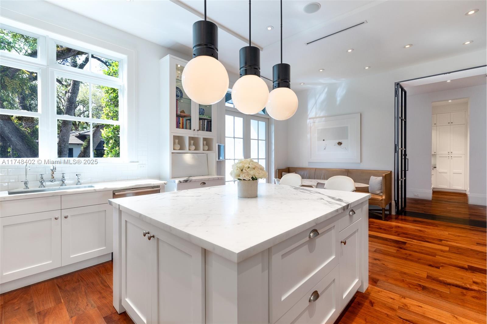 Miami, Florida, 33143, United States, 5 Bedrooms Bedrooms, ,7 BathroomsBathrooms,Residential,For Sale,1722531