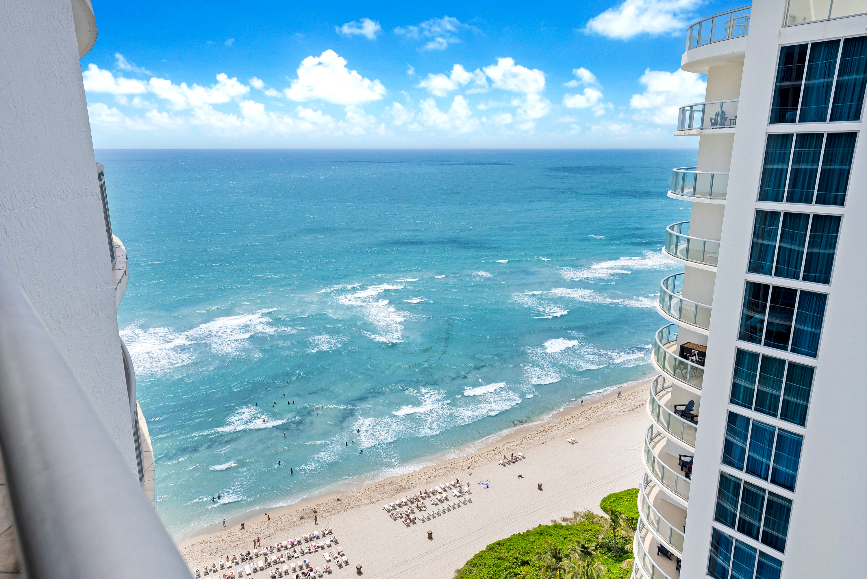  17375 Collins Ave, Sunny Isles Beach, FL, 33160 - 物件實景