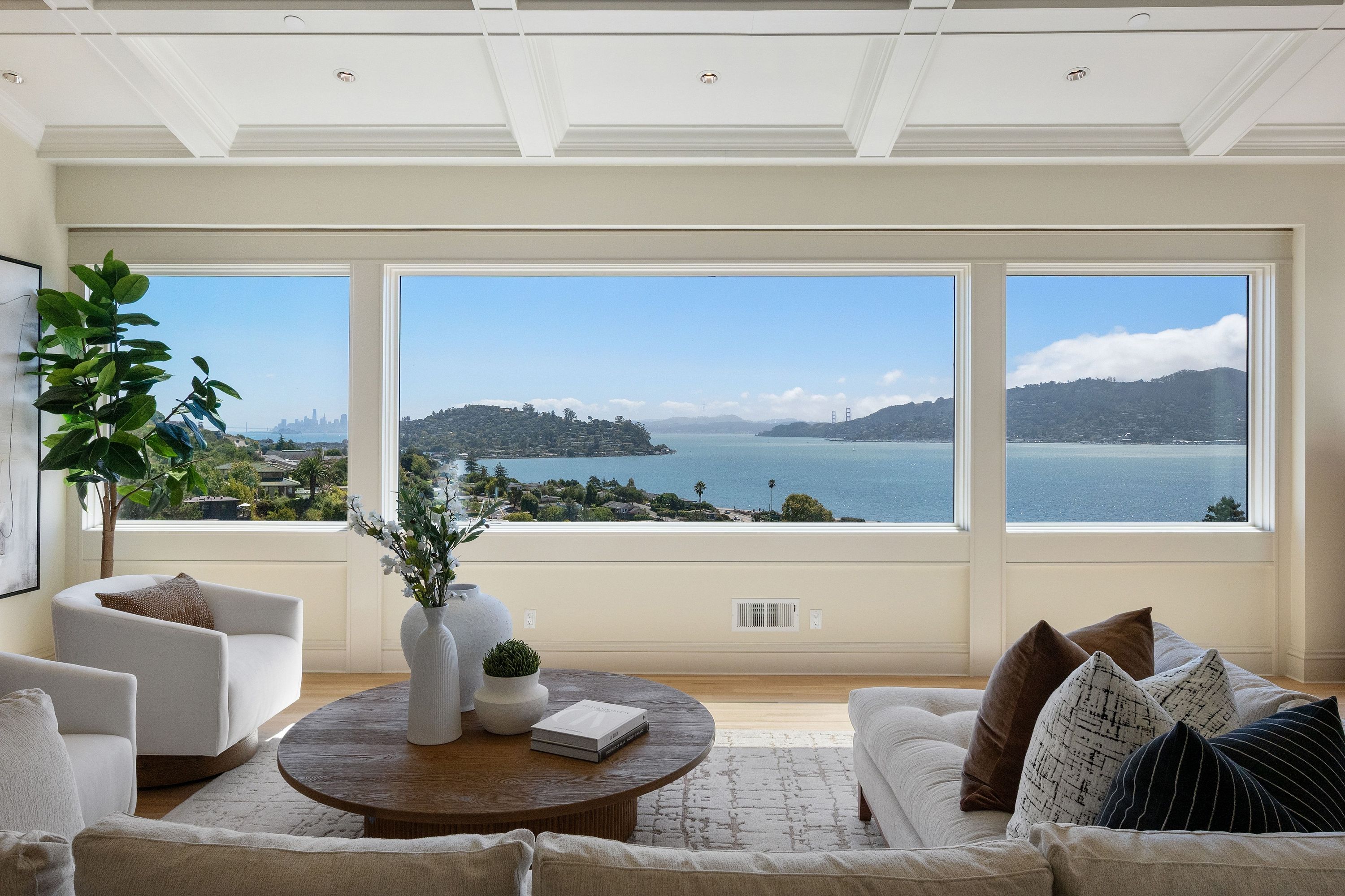  Stunning San Francisco Skyline, Bay Bridge to Golden Gate Bridge Views - 物件實景