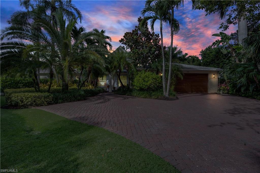 1303 Wahoo Ct, Naples, Florida, 34102, United States, 2 Bedrooms Bedrooms, ,2 BathroomsBathrooms,Residential,For Sale,1303 Wahoo Ct,1594404
