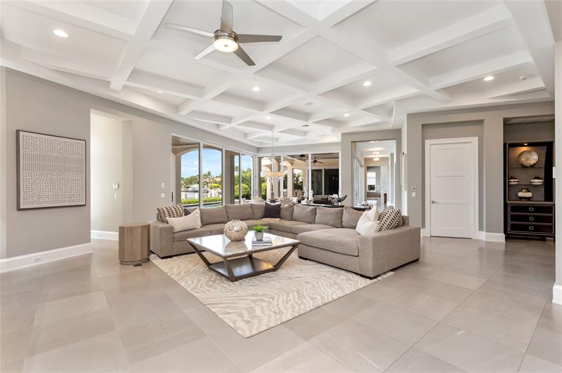 Lighthouse Point, Florida, 33064, United States, 7 Bedrooms Bedrooms, ,9 BathroomsBathrooms,Residential,For Sale,1949453