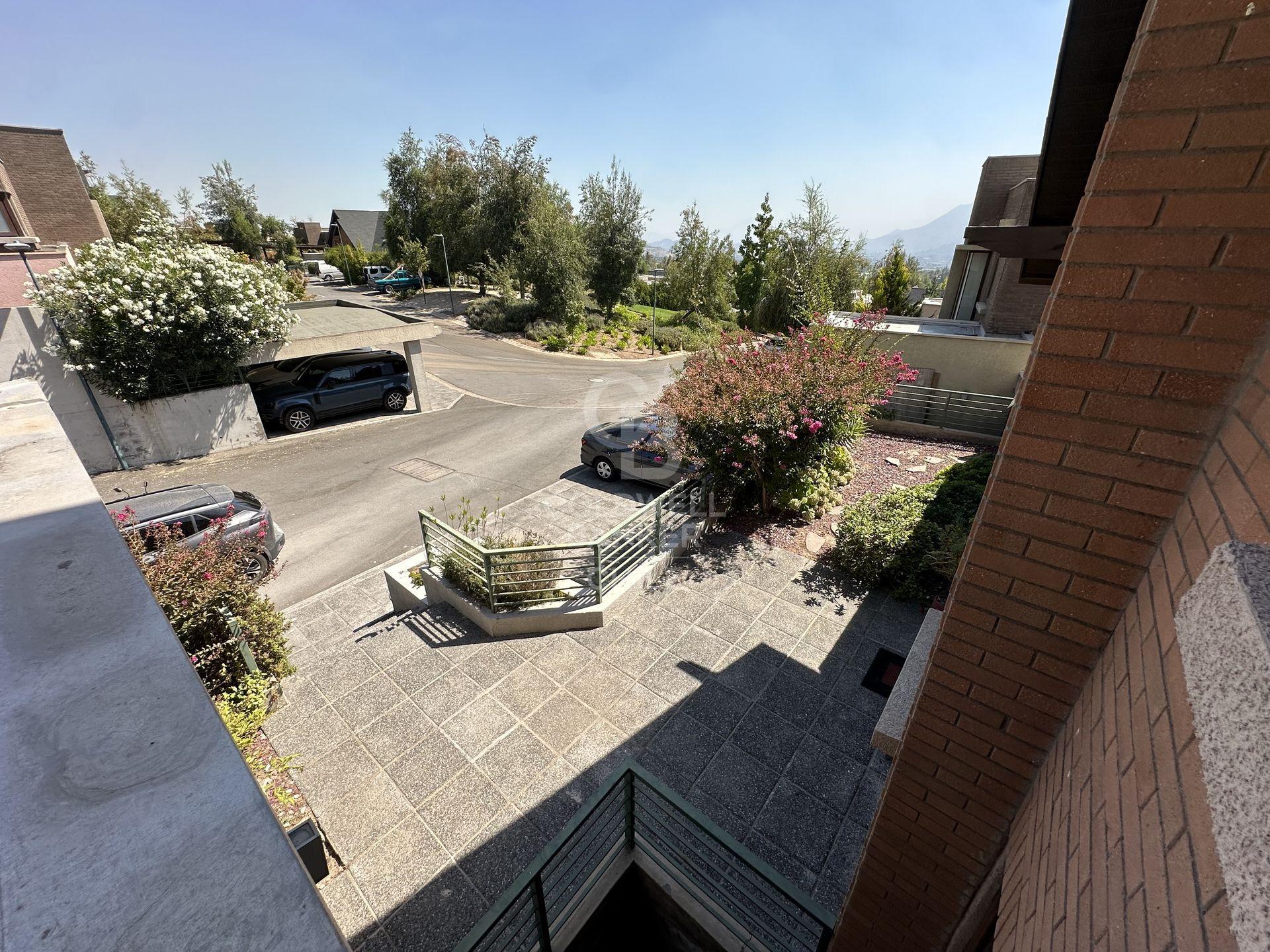 Las Condes, Chile, 4 Bedrooms Bedrooms, ,5 BathroomsBathrooms,Residential,For Sale,1728861