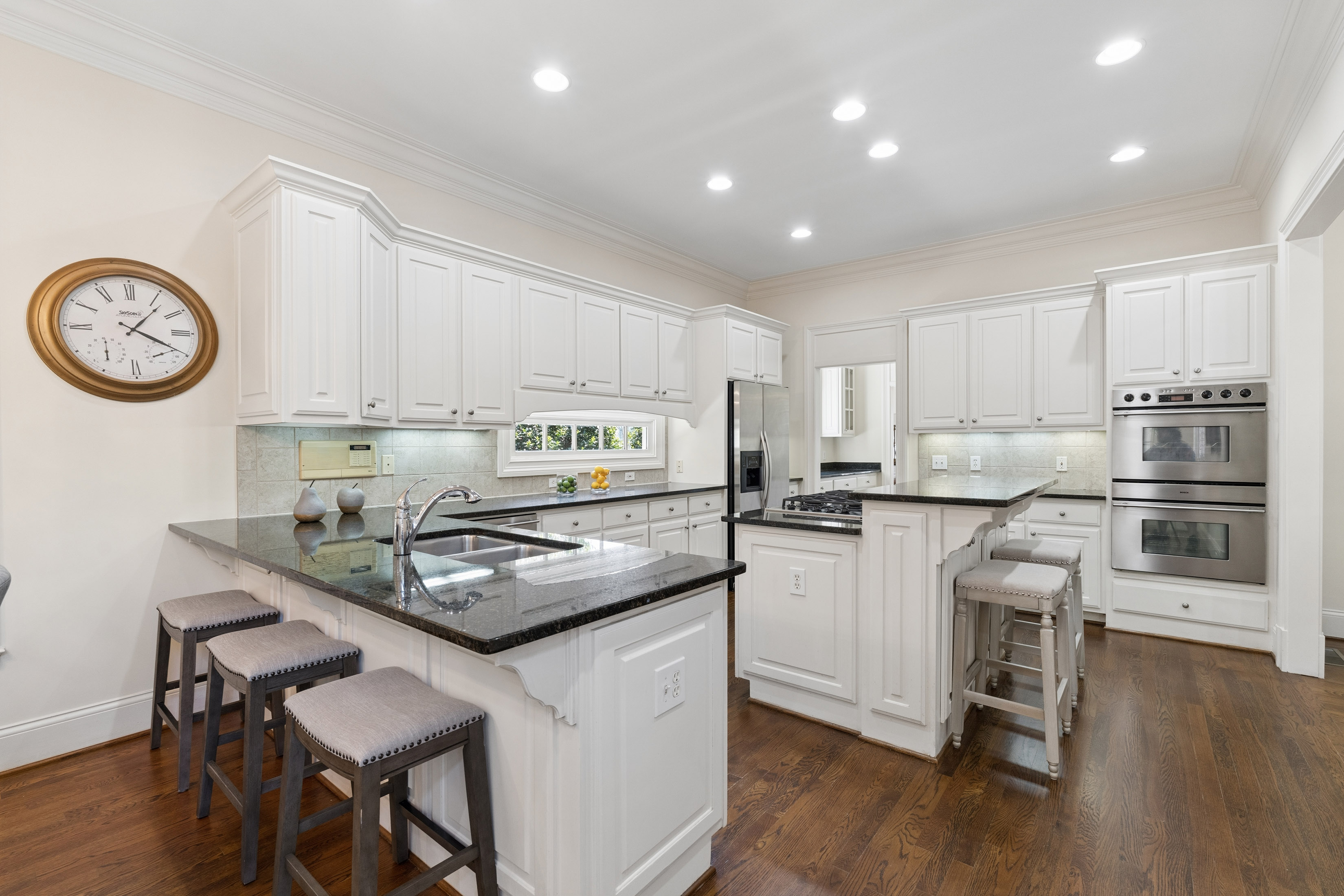  Traditional Cedar Shingle Beauty - 物件實景