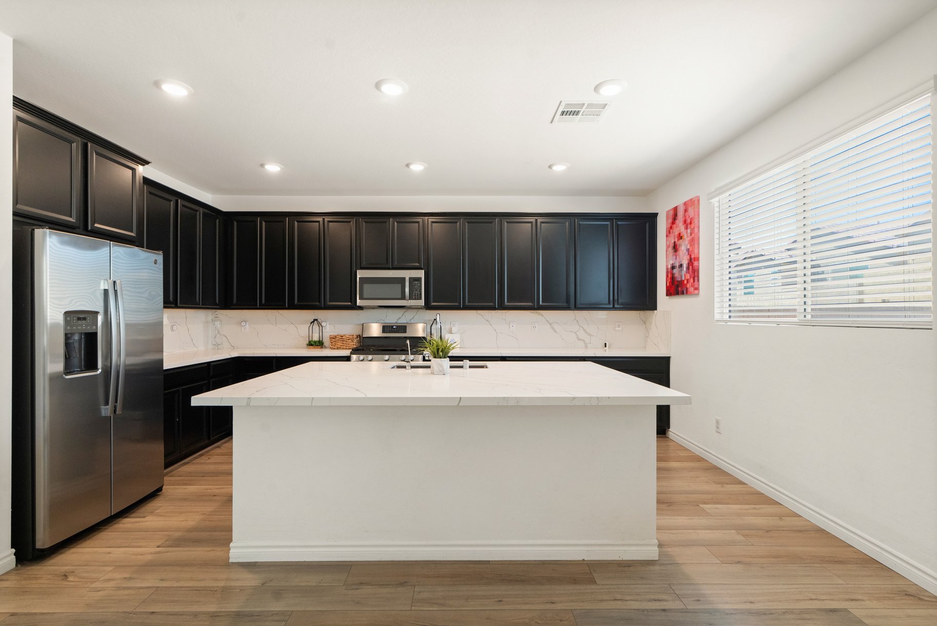  Like new 4-bedroom home, built in 2022 with modern upgrades - 物件實景
