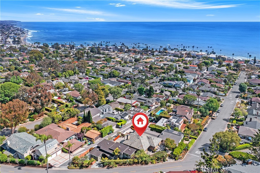 Laguna Beach, California, 92651, United States, 3 Bedrooms Bedrooms, ,4 BathroomsBathrooms,Residential,For Sale,1838751