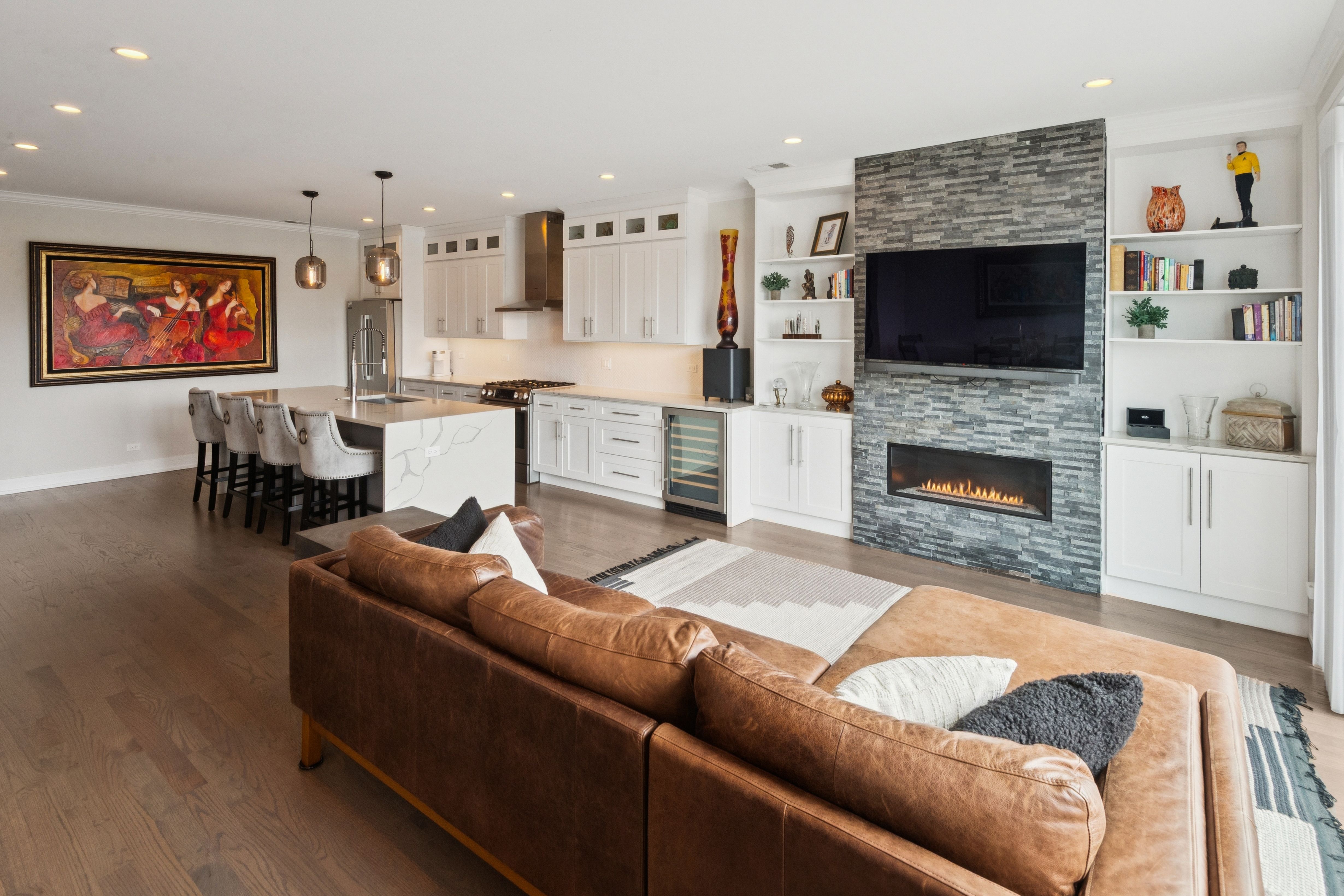  Move-In-Ready Penthouse With Exceptional Indoor-Outdoor Living - 物件實景