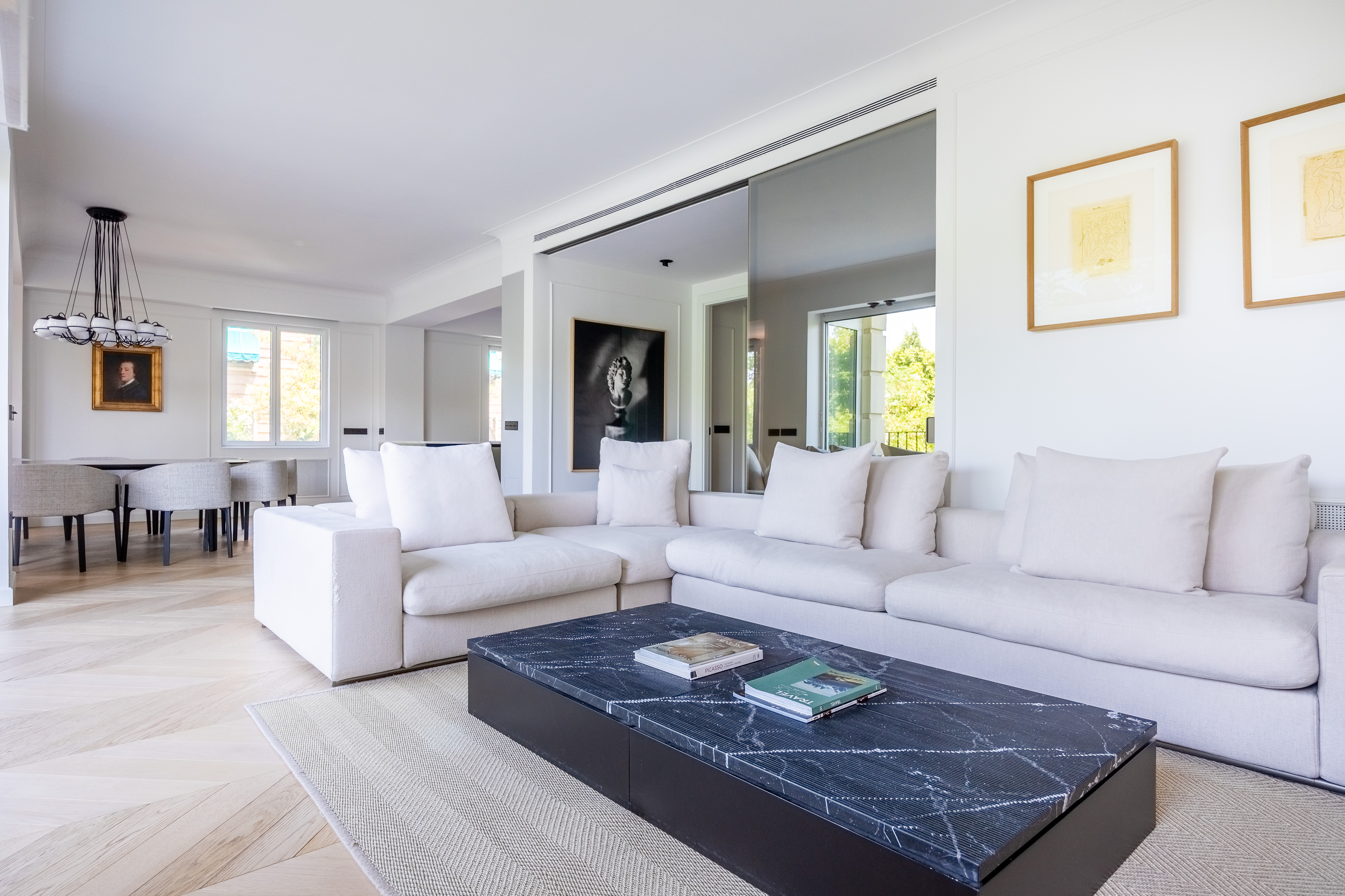  Elegant Renovated Apartment in Exclusive Area, Near Plaza de España, Seville - 物件實景
