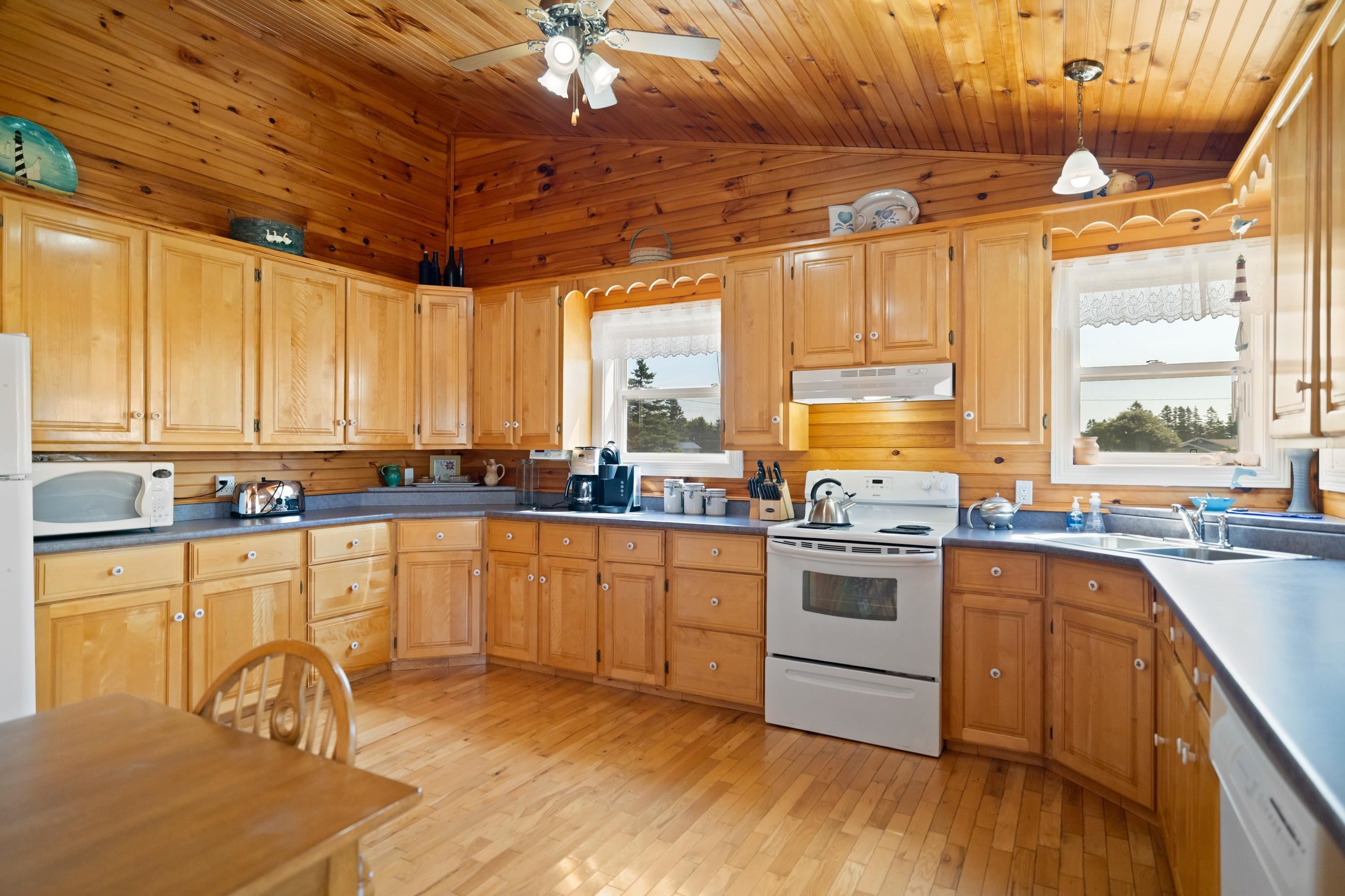 ARGYLE SHORE, Prince Edward Island, C0A 1C0, CA, 4 Bedrooms Bedrooms, ,3 BathroomsBathrooms,Residential,For Sale,1896111