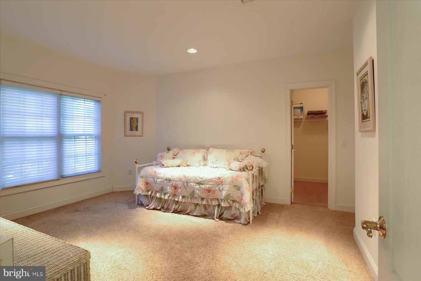 Lemoyne, Pennsylvania, 17043, United States, 5 Bedrooms Bedrooms, ,5 BathroomsBathrooms,Residential,For Sale,1942192
