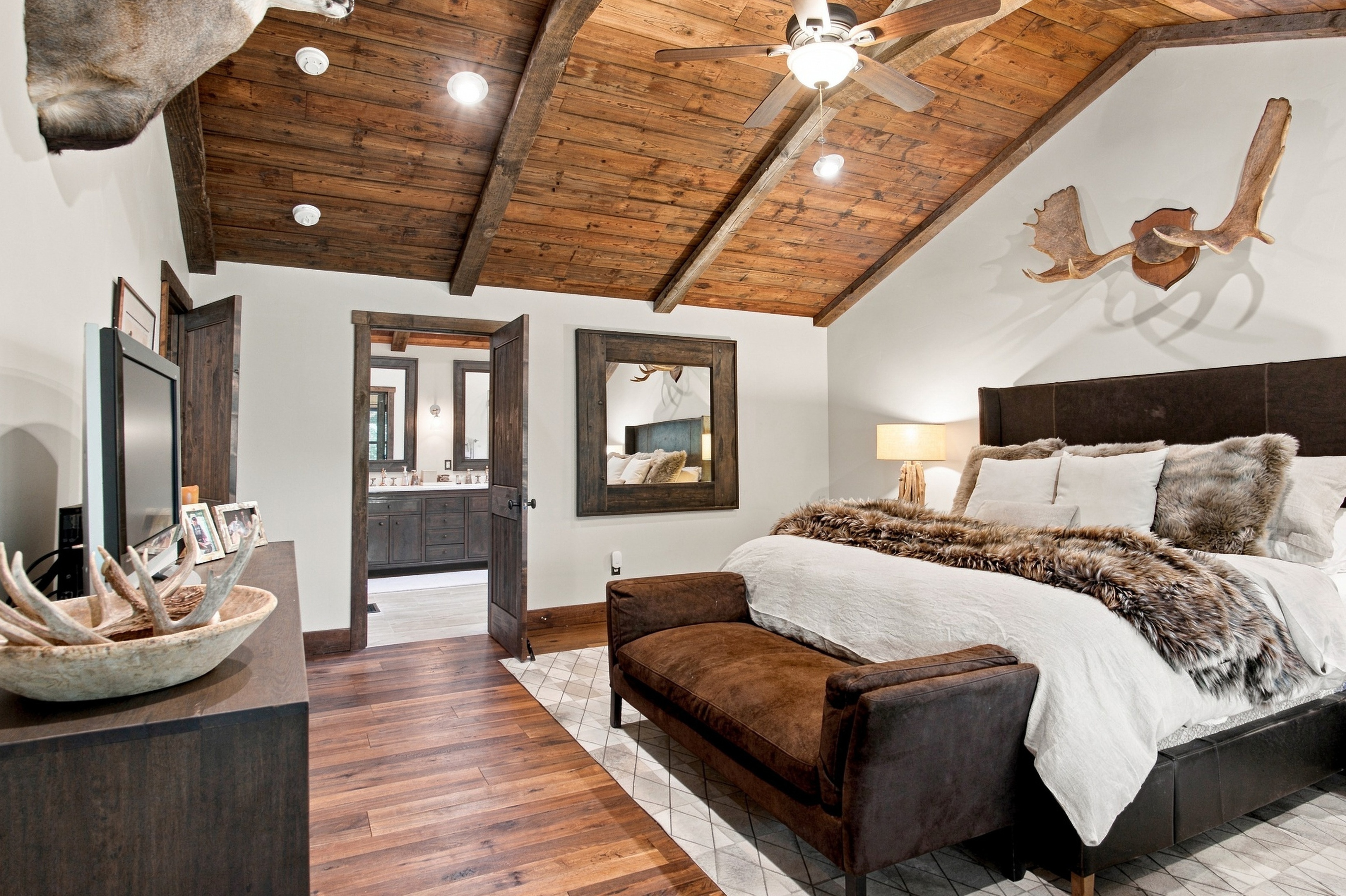  985+/- Acre 12 Springs Ranch - 物件實景