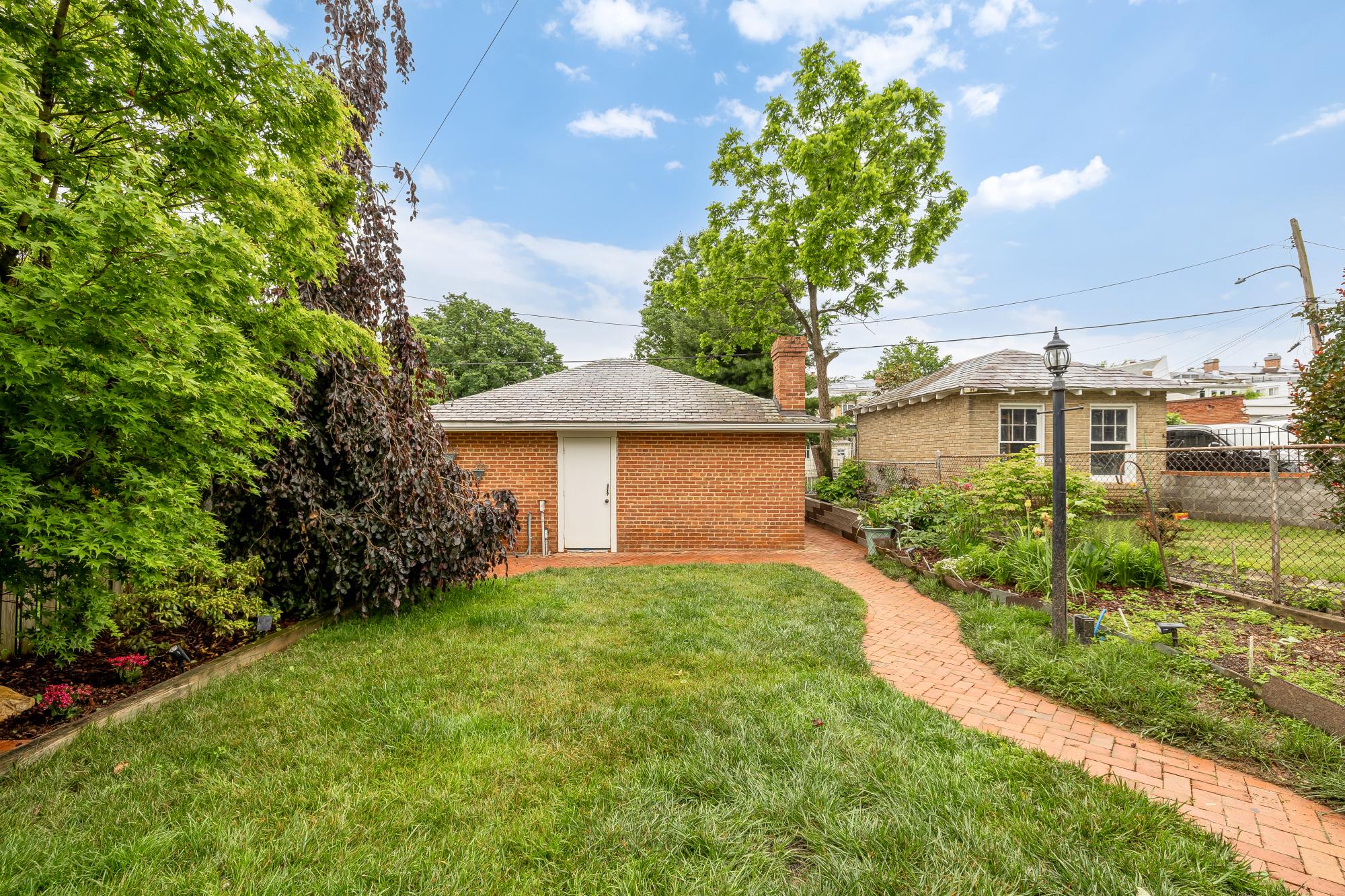  1616 Webster Street NW, Washington, DC, 20011 - 物件實景