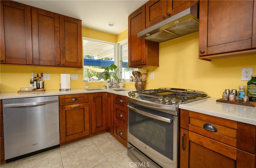 Murrieta, California, 92562, United States, 4 Bedrooms Bedrooms, ,3 BathroomsBathrooms,Residential,For Sale,2005513