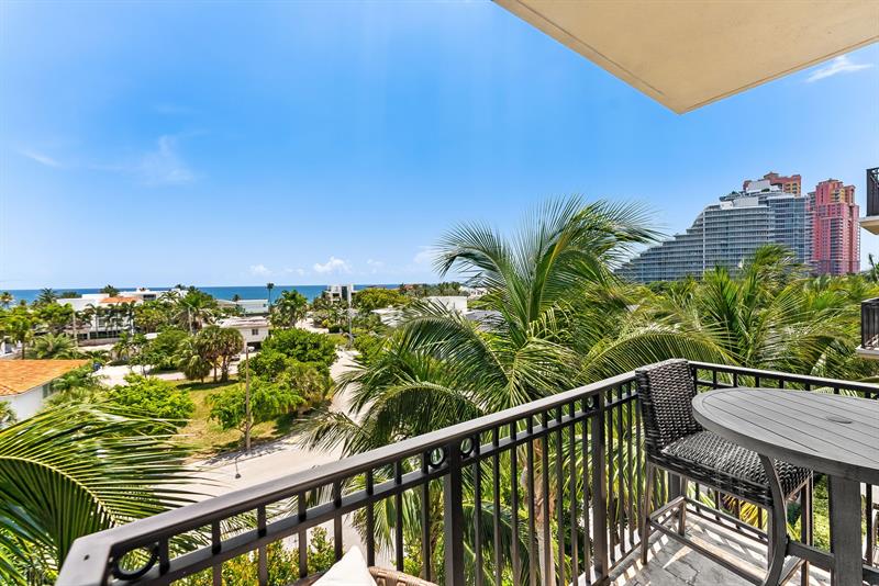 Fort Lauderdale, Florida, 33305, United States, 3 Bedrooms Bedrooms, ,4 BathroomsBathrooms,Residential,For Sale,1926313