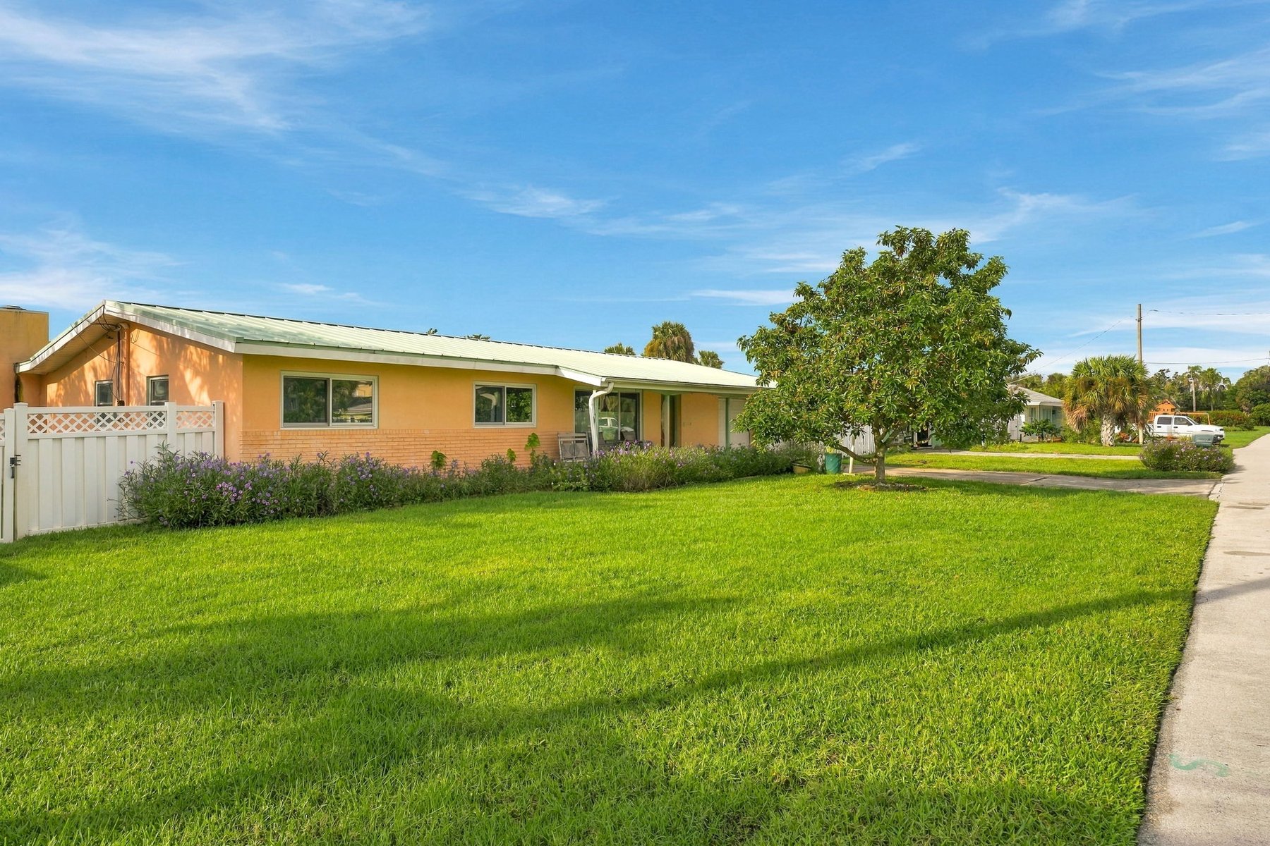  6 Venetian Way B, Indian Harbour Beach, FL, 32937 - 物件實景
