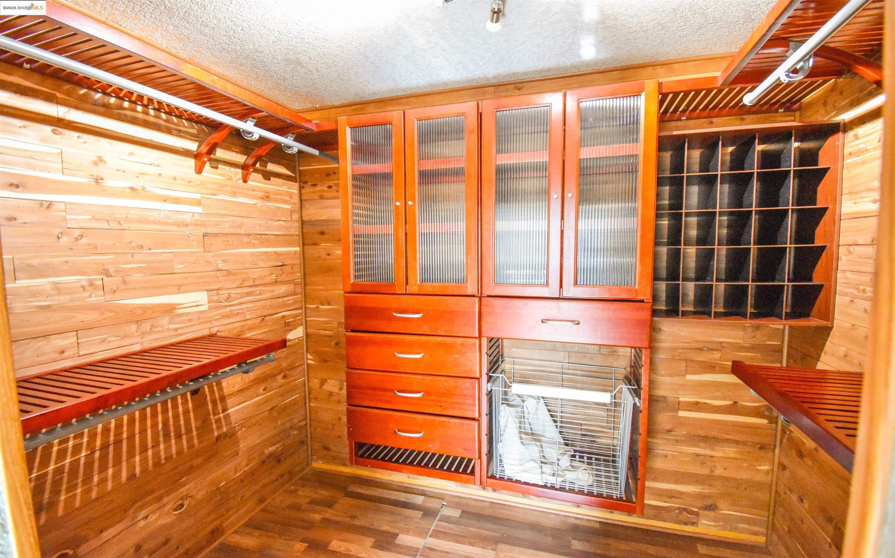 Sonora, California, 95370, United States, 4 Bedrooms Bedrooms, ,2 BathroomsBathrooms,Residential,For Sale,1934174