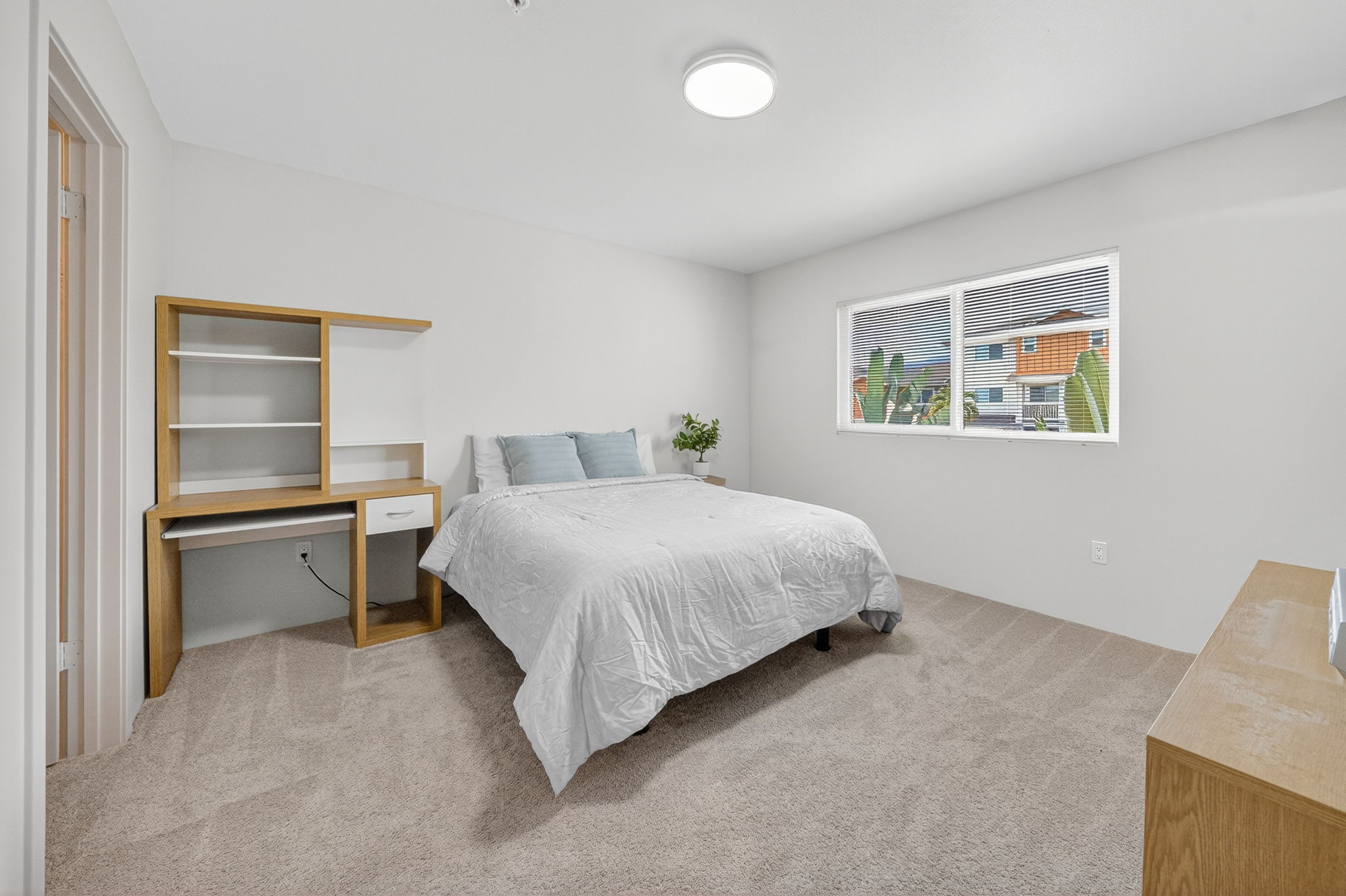 Ewa Beach, Hawaii, 96706, United States, 2 Bedrooms Bedrooms, ,3 BathroomsBathrooms,Residential,For Sale,2007892