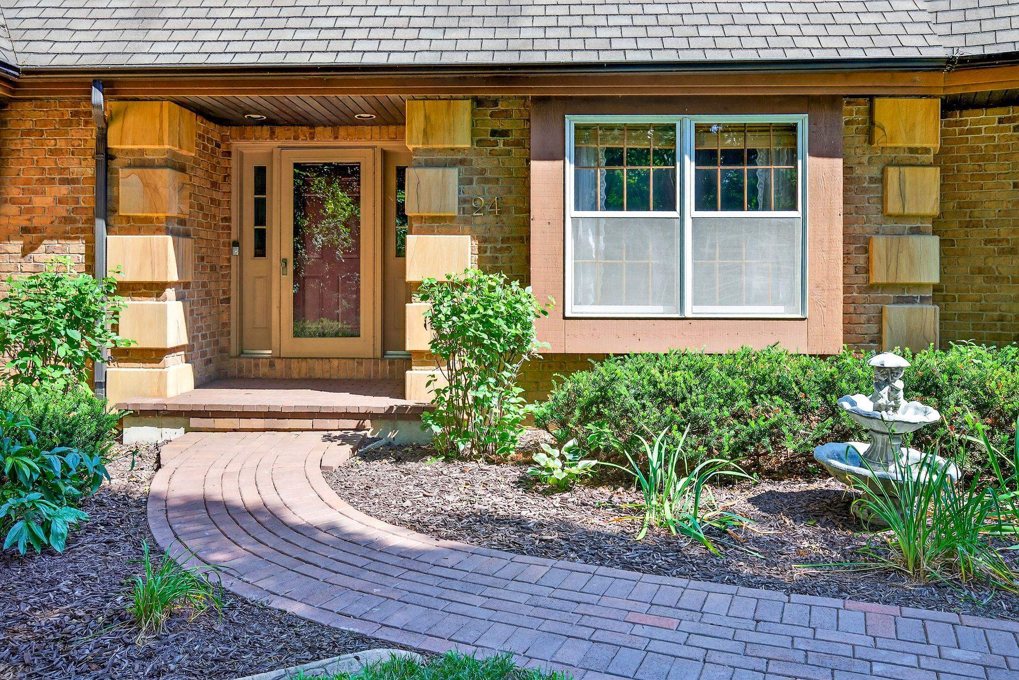 Kaukauna, Wisconsin, 54130-2900, United States, 3 Bedrooms Bedrooms, ,3 BathroomsBathrooms,Residential,For Sale,1916177