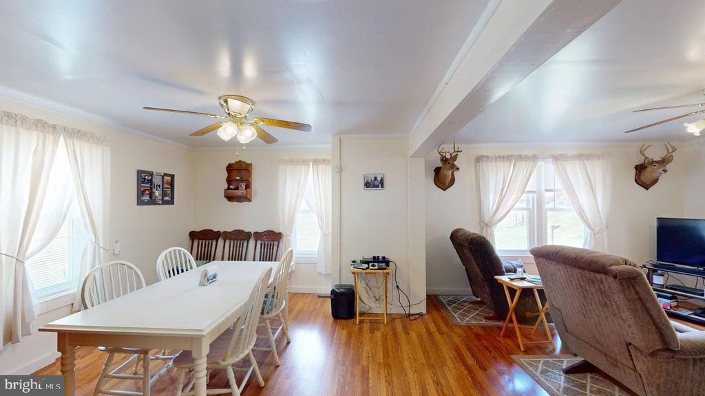 RIO, West Virginia, 26755, United States, 4 Bedrooms Bedrooms, ,2 BathroomsBathrooms,Residential,For Sale,1793735