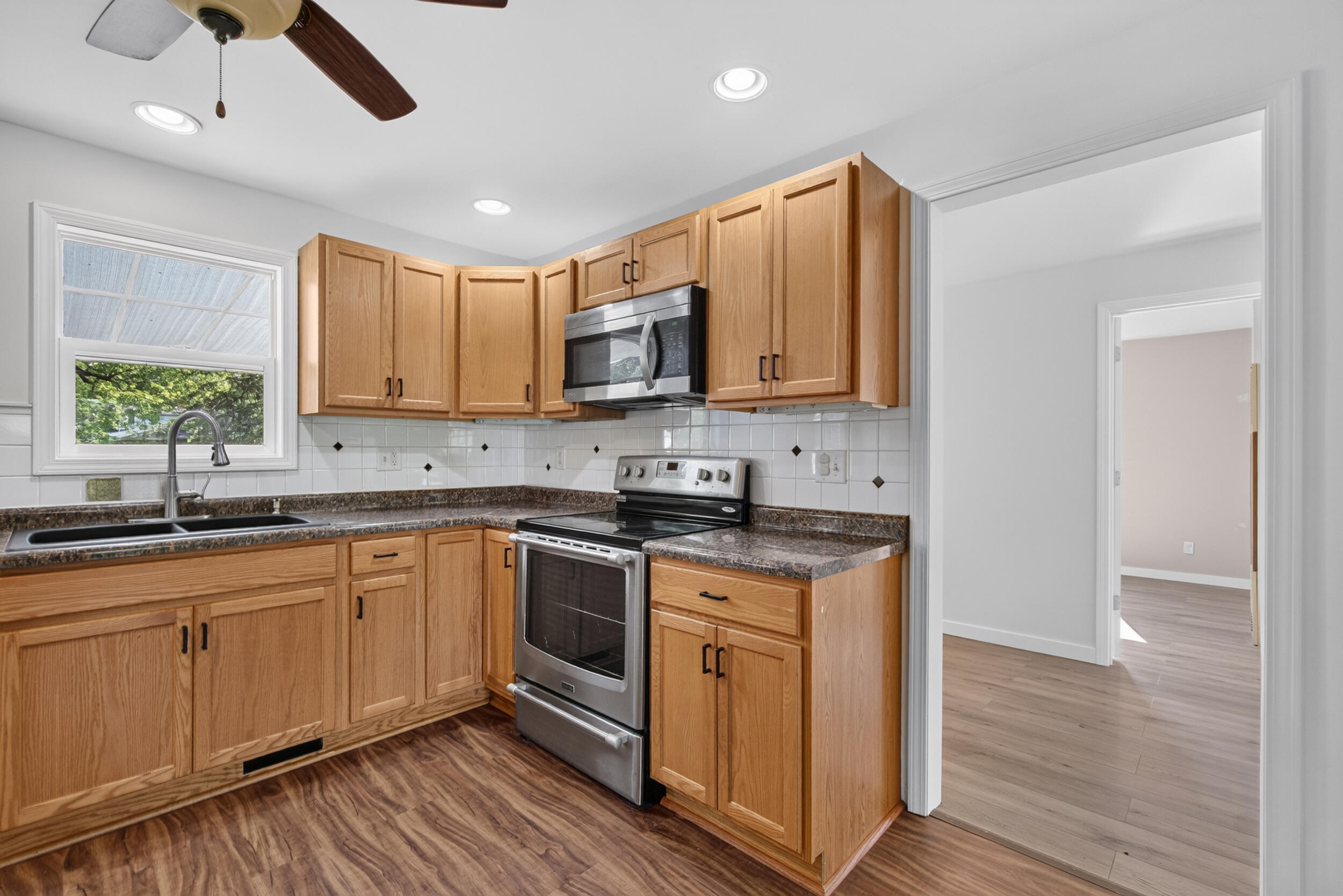 Clark St, Jackson, MI 49203 #1