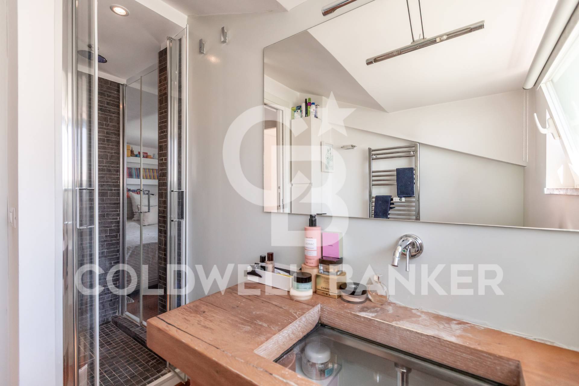 Roma, Roma, 00100, IT, 2 Bedrooms Bedrooms, ,2 BathroomsBathrooms,Residential,For Sale,1957562