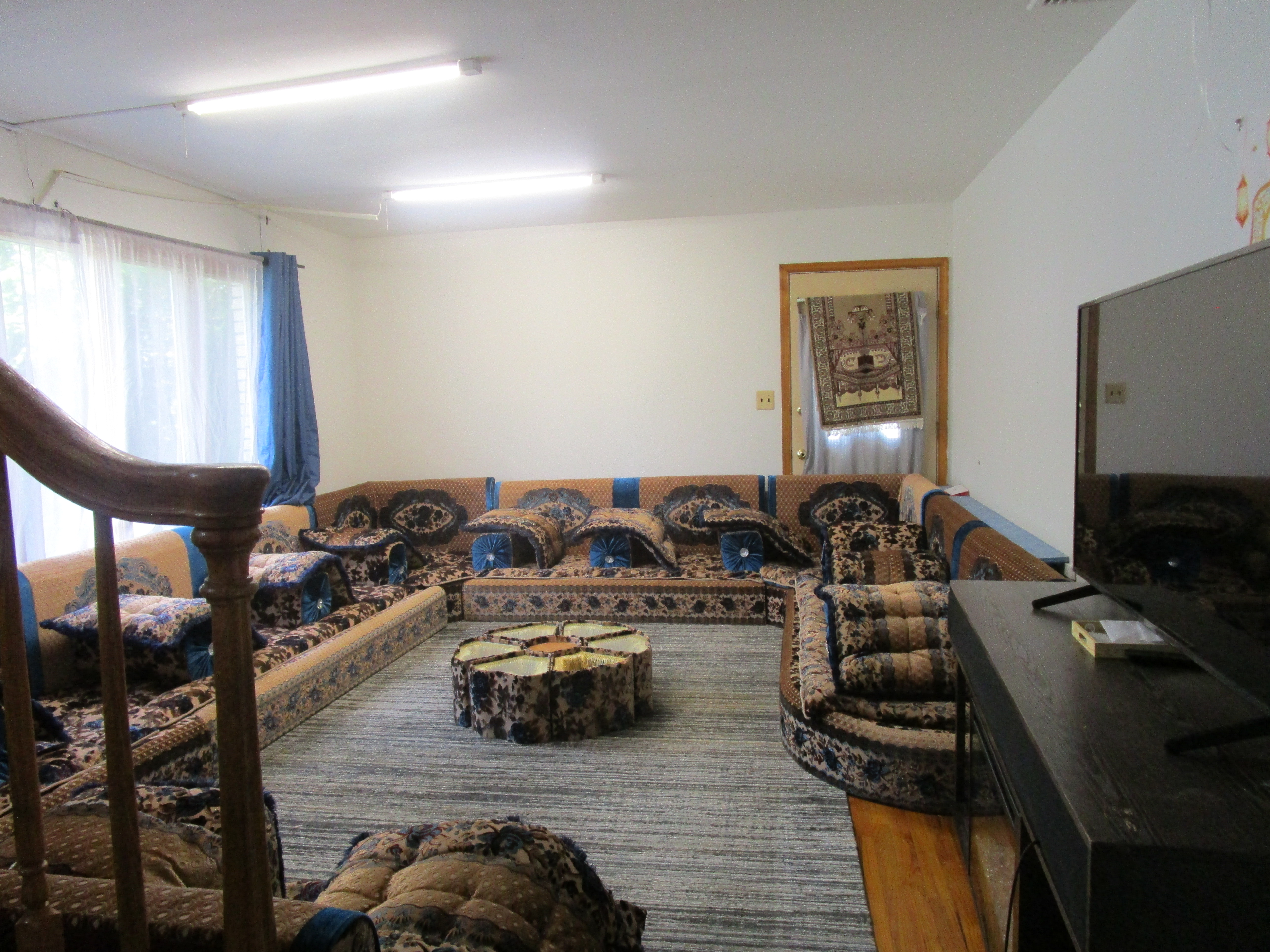 Little Ferry, New Jersey, 07643, United States, 6 Bedrooms Bedrooms, ,4 BathroomsBathrooms,Residential,For Sale,1975131