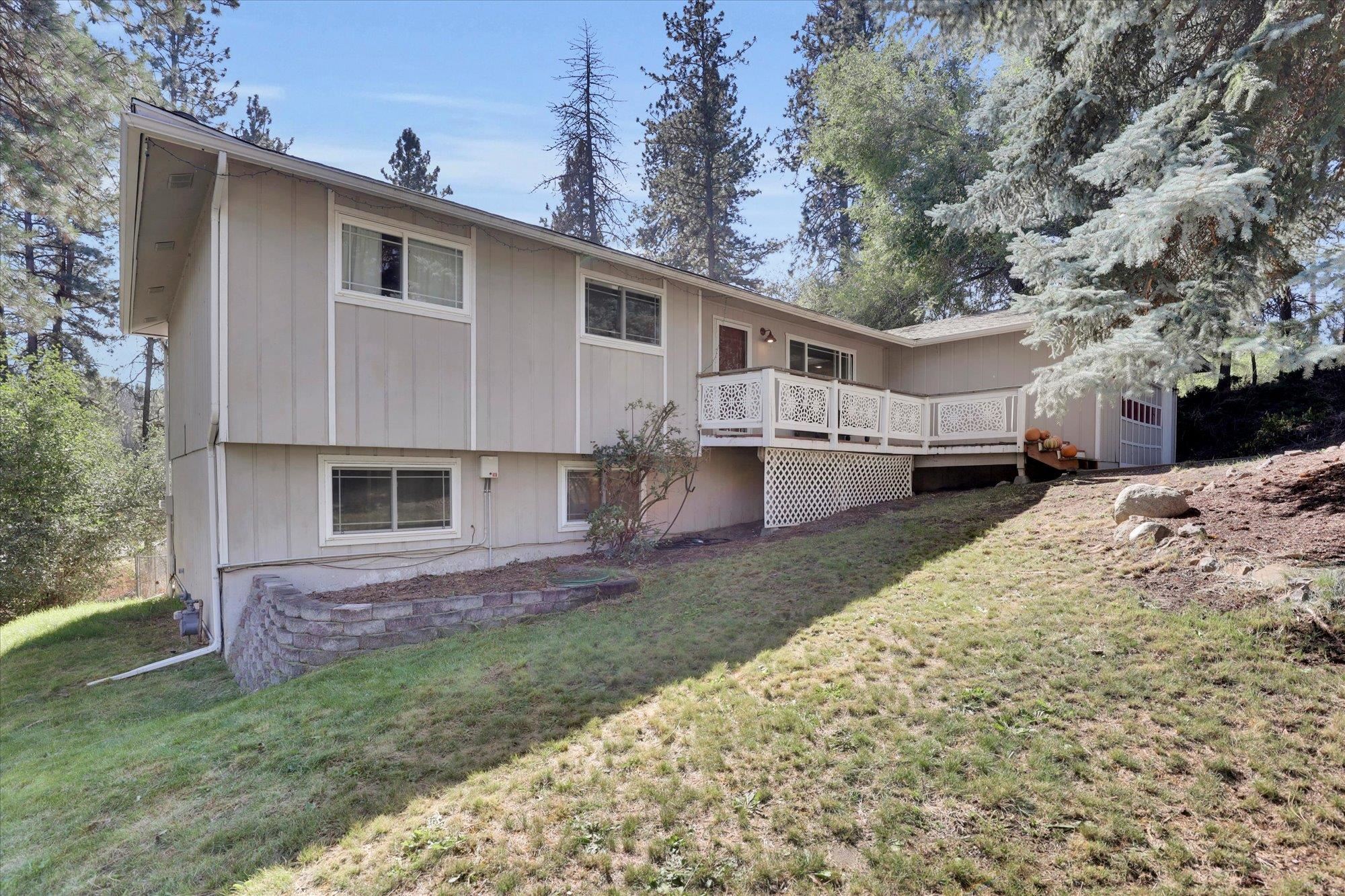 Mead, Washington, 99021, United States, 6 Bedrooms Bedrooms, ,3 BathroomsBathrooms,Residential,For Sale,1958324