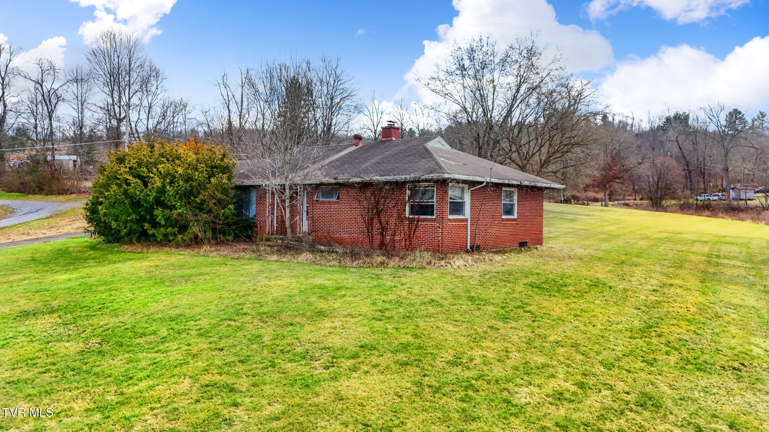 Norton, Virginia, 24273, United States, ,Residential,For Sale,1982727