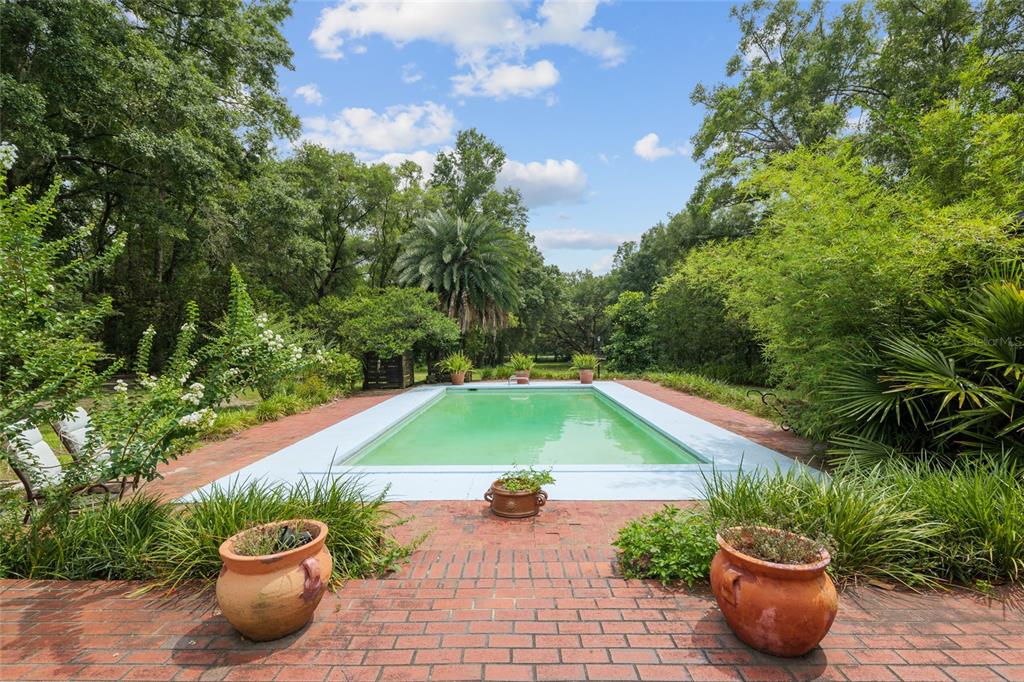 Newberry, Florida, 32669, United States, 3 Bedrooms Bedrooms, ,2 BathroomsBathrooms,Residential,For Sale,1847426