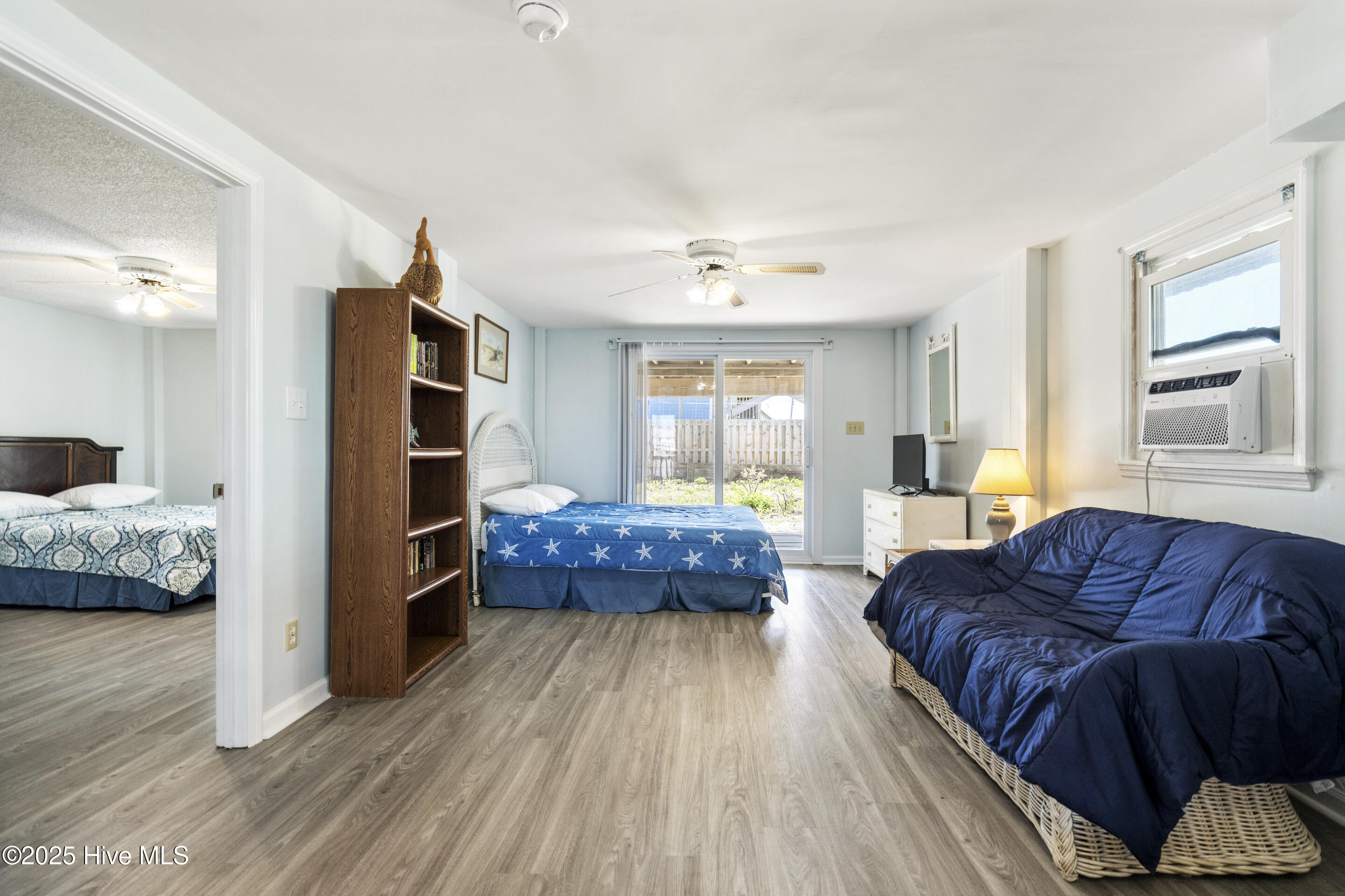 Surf City, North Carolina, 28445, United States, 3 Bedrooms Bedrooms, ,2 BathroomsBathrooms,Residential,For Sale,1794333