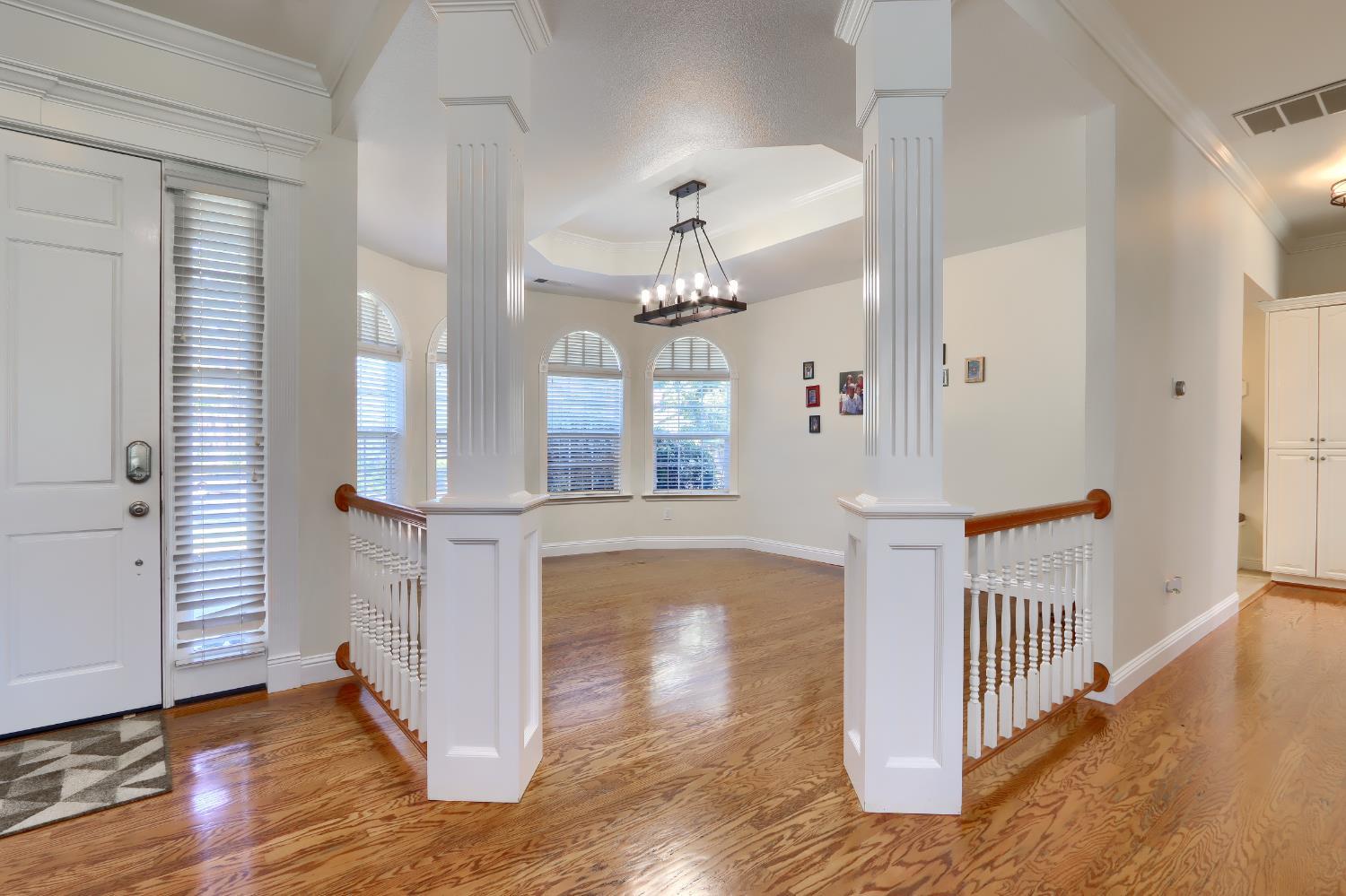 Ahwahnee, California, 93601, United States, 5 Bedrooms Bedrooms, ,4 BathroomsBathrooms,Residential,For Sale,2043706