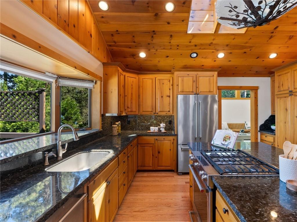 Glenbrook, Nevada, 89413, United States, 5 Bedrooms Bedrooms, ,4 BathroomsBathrooms,Residential,For Sale,1995630