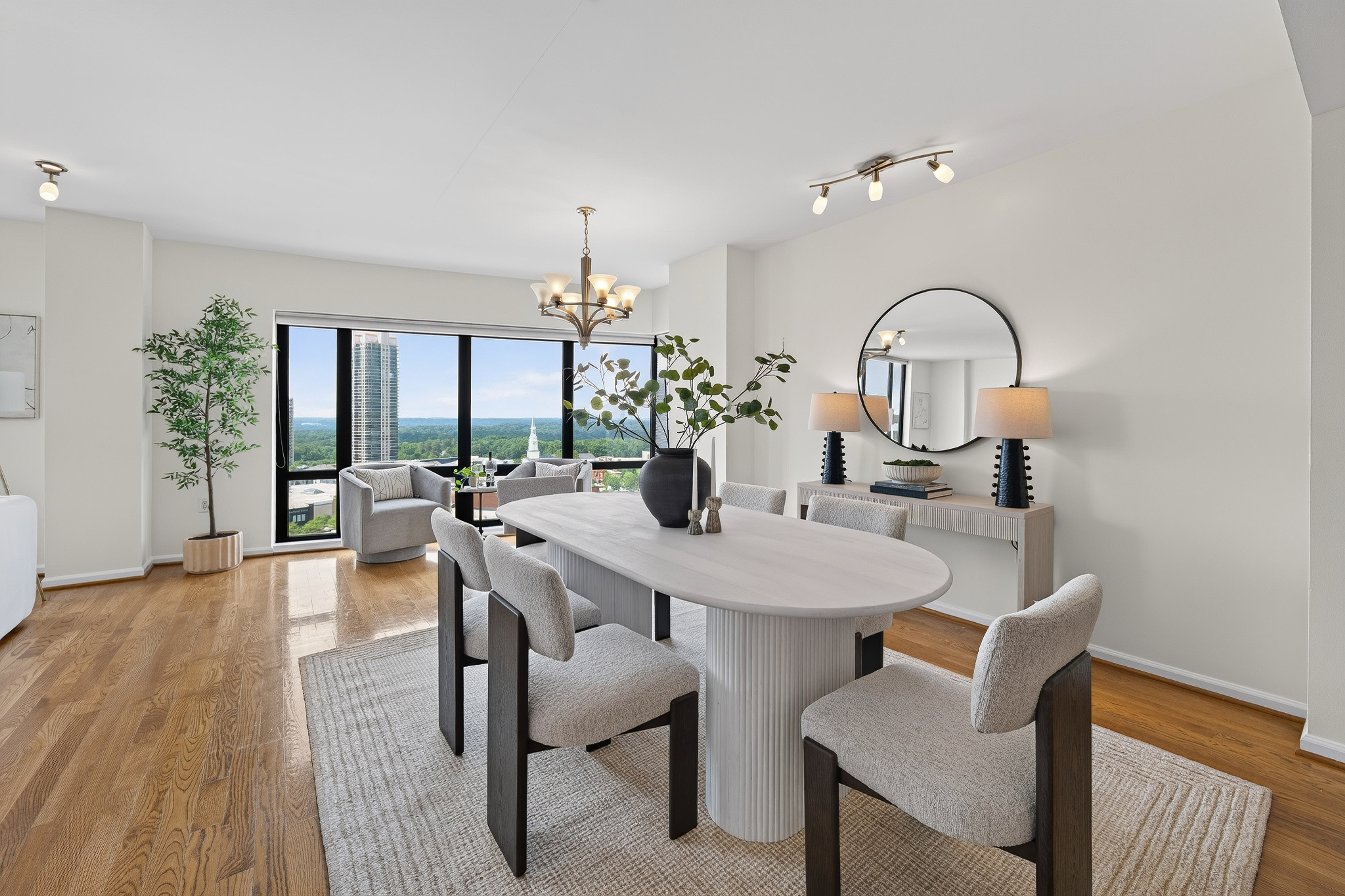  Welcome to Unit 2150 at The Oaks at Buckhead - 物件實景