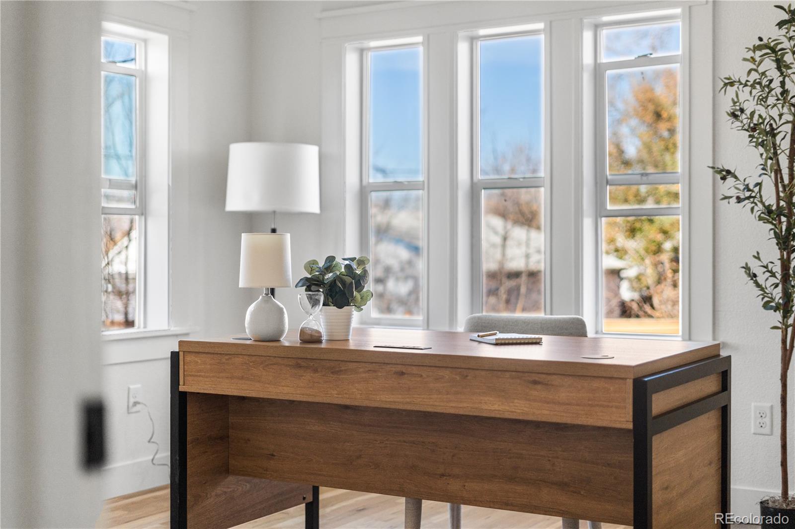 Englewood, Colorado, 80110, United States, 4 Bedrooms Bedrooms, ,2 BathroomsBathrooms,Residential,For Sale,1993019